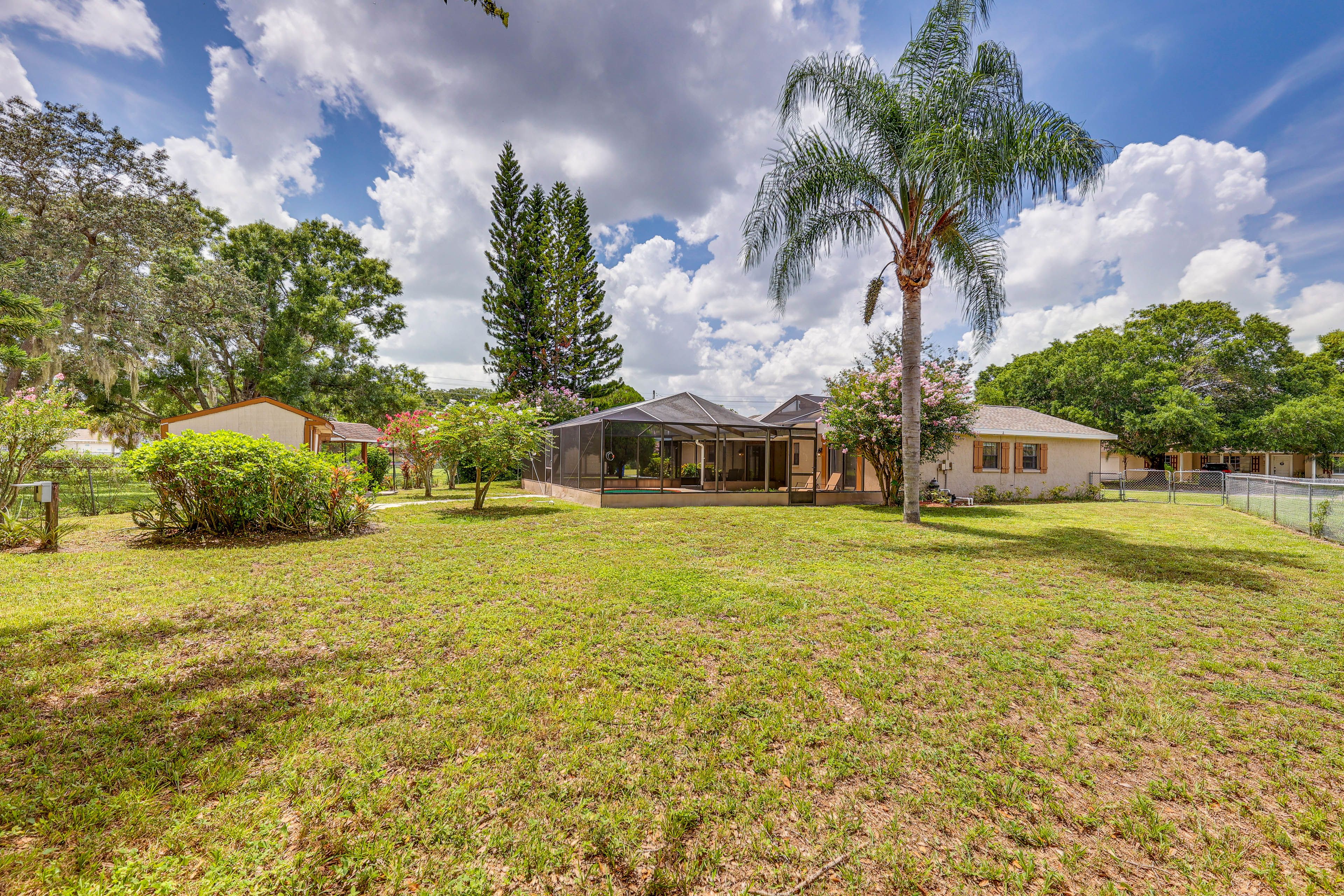 Spacious Yard