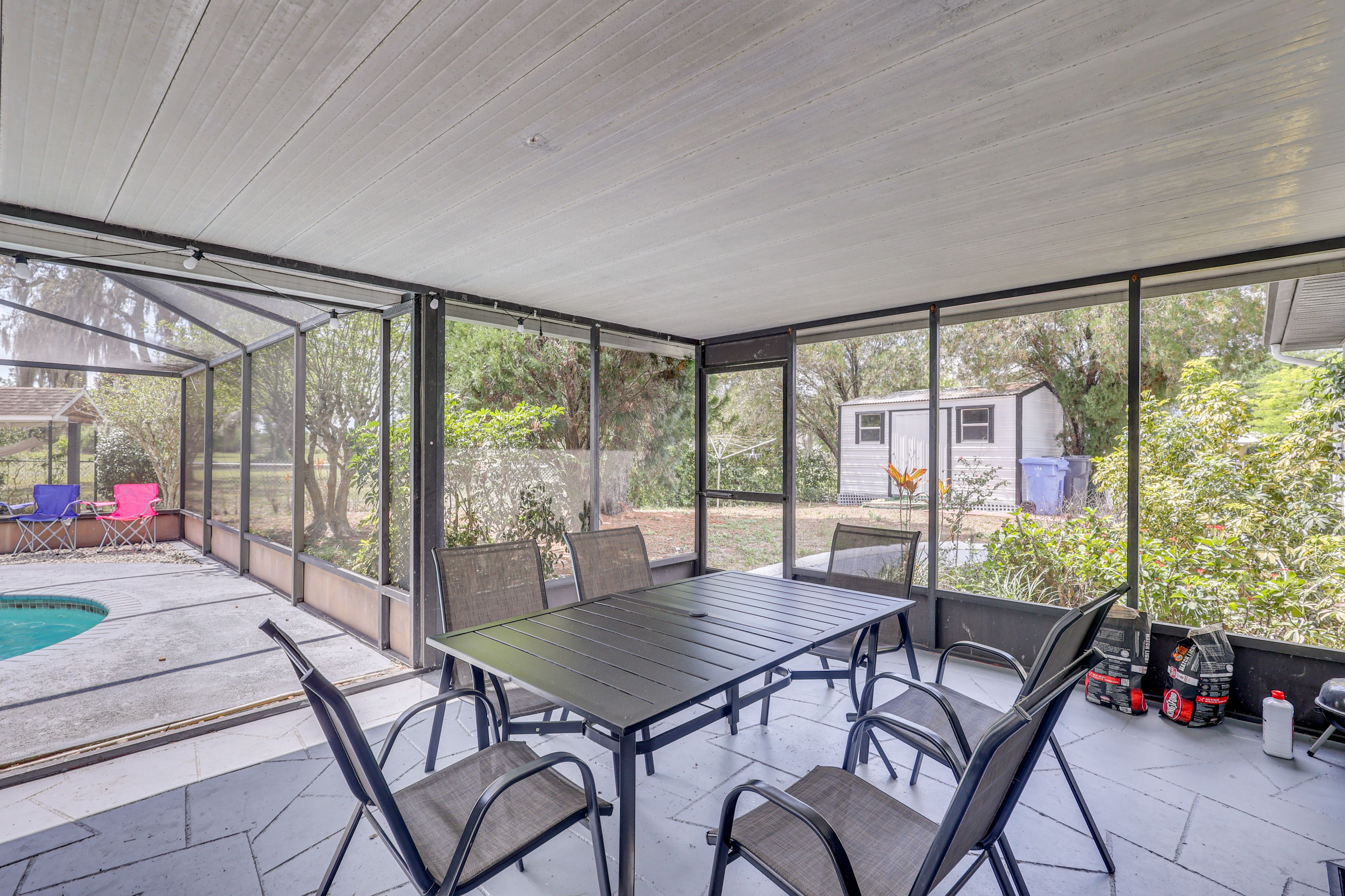 Lanai | Outdoor Dining