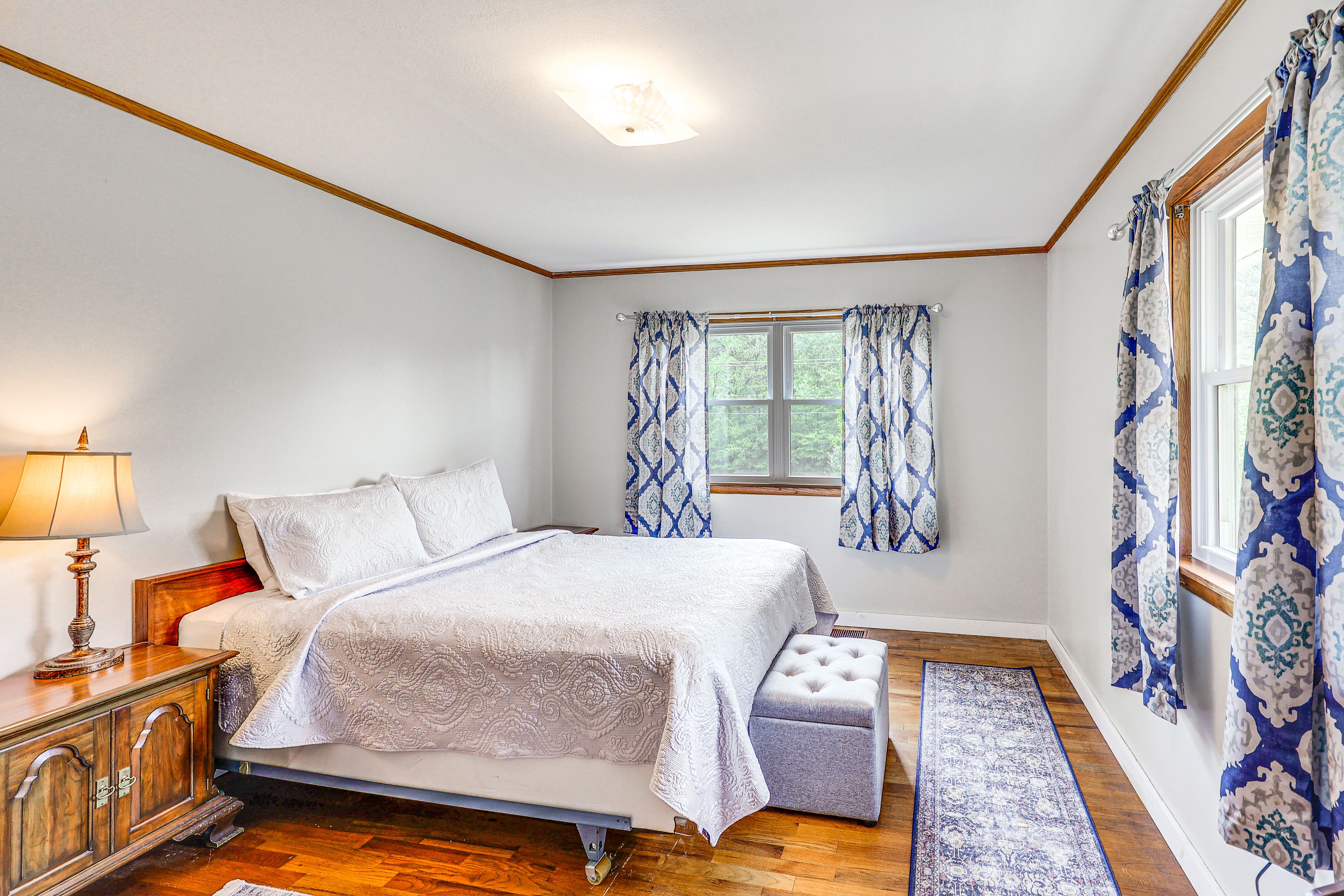 Bedroom 2 | King Bed