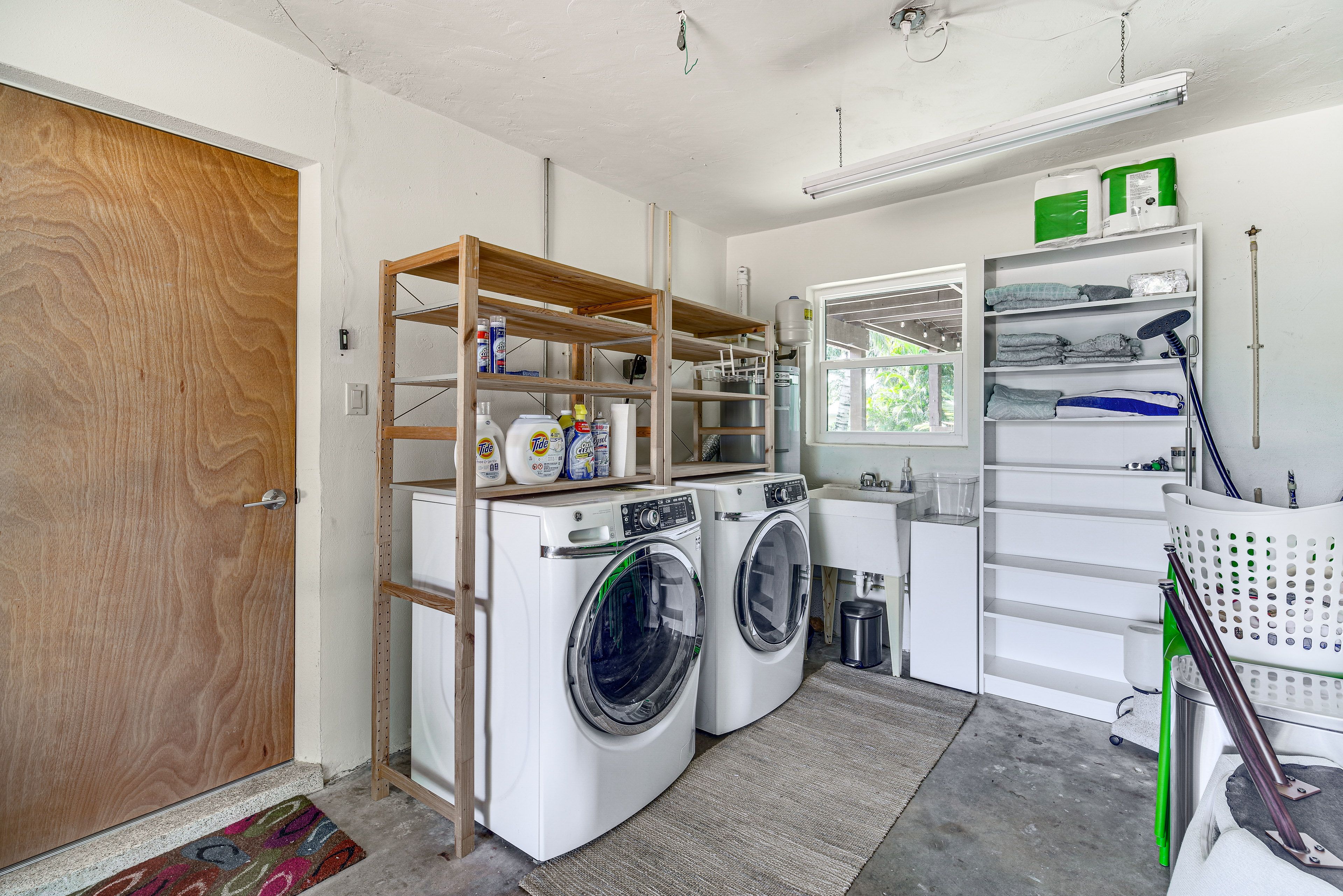 Washer & Dryer