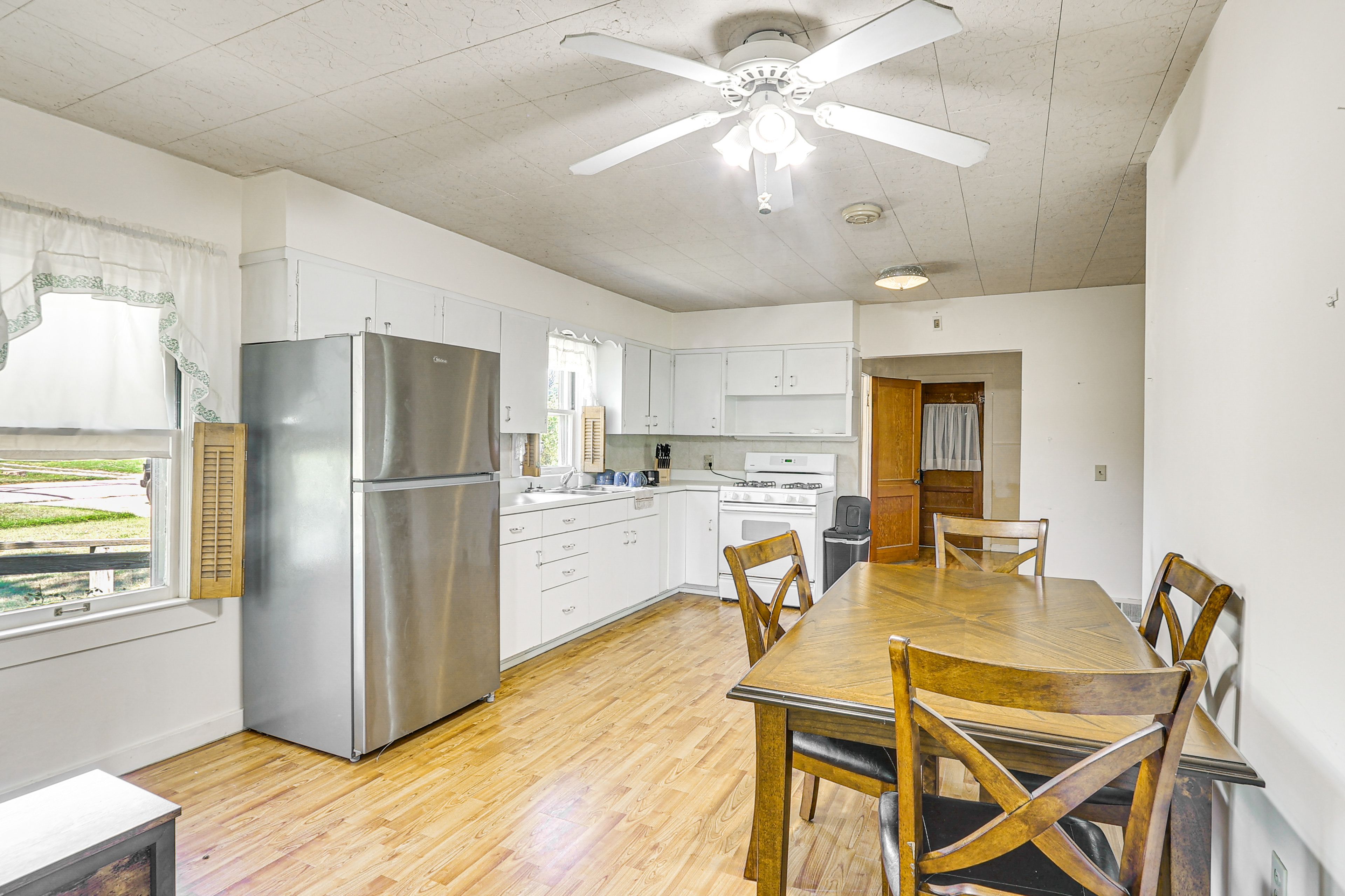 Sterling Vacation Rental | 2BR | 1BA | 1,100 Sq Ft | Step-Free Entry