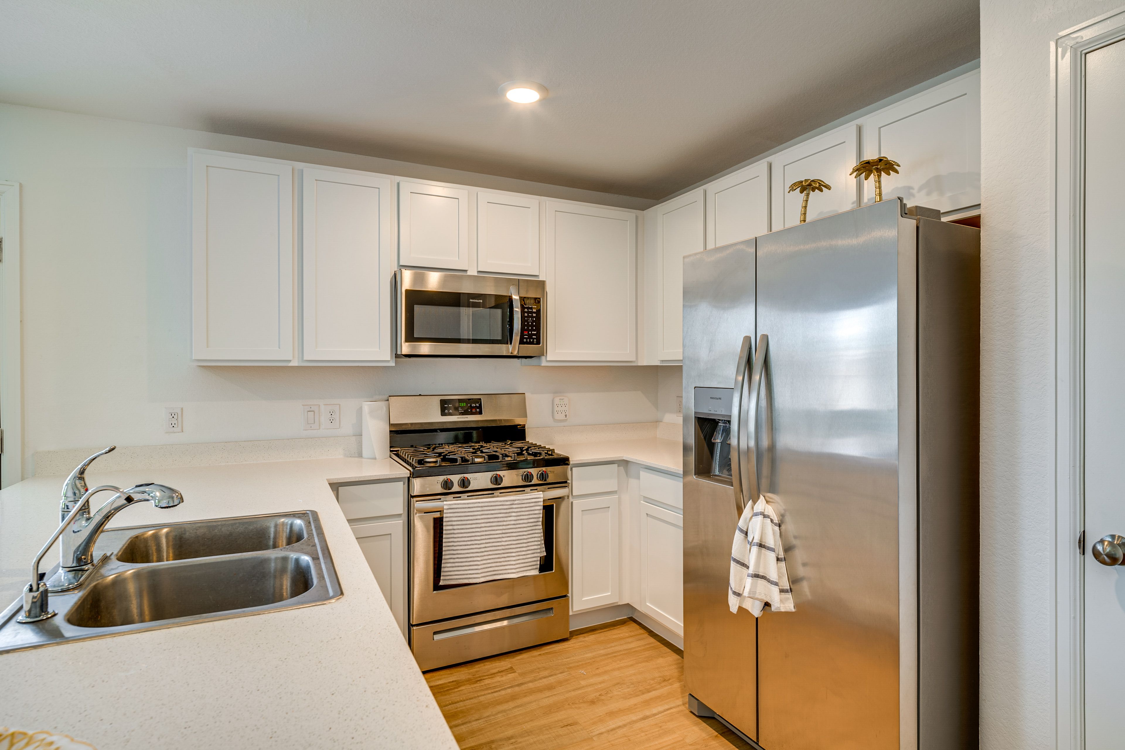 Kitchen | Drip Coffee Maker | Blender | Toaster