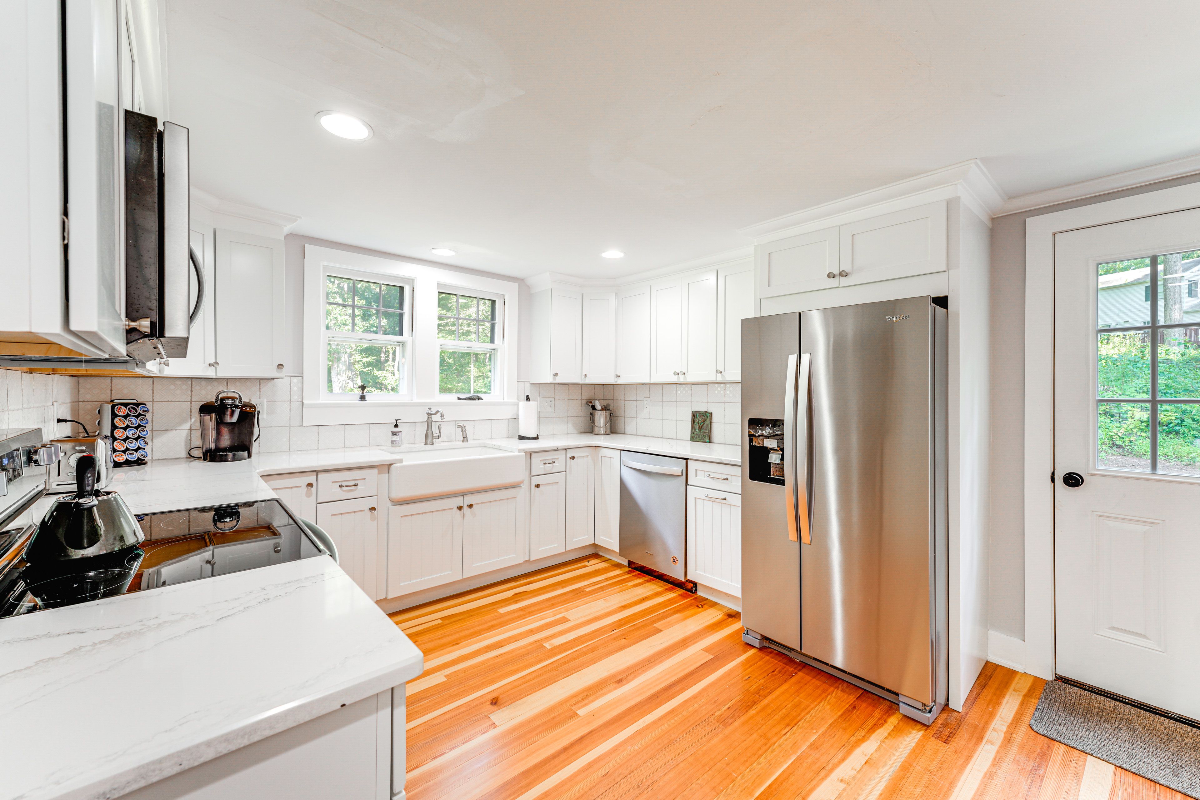 Kitchen | 1st Floor | Keurig Coffee Maker | Cooking Basics