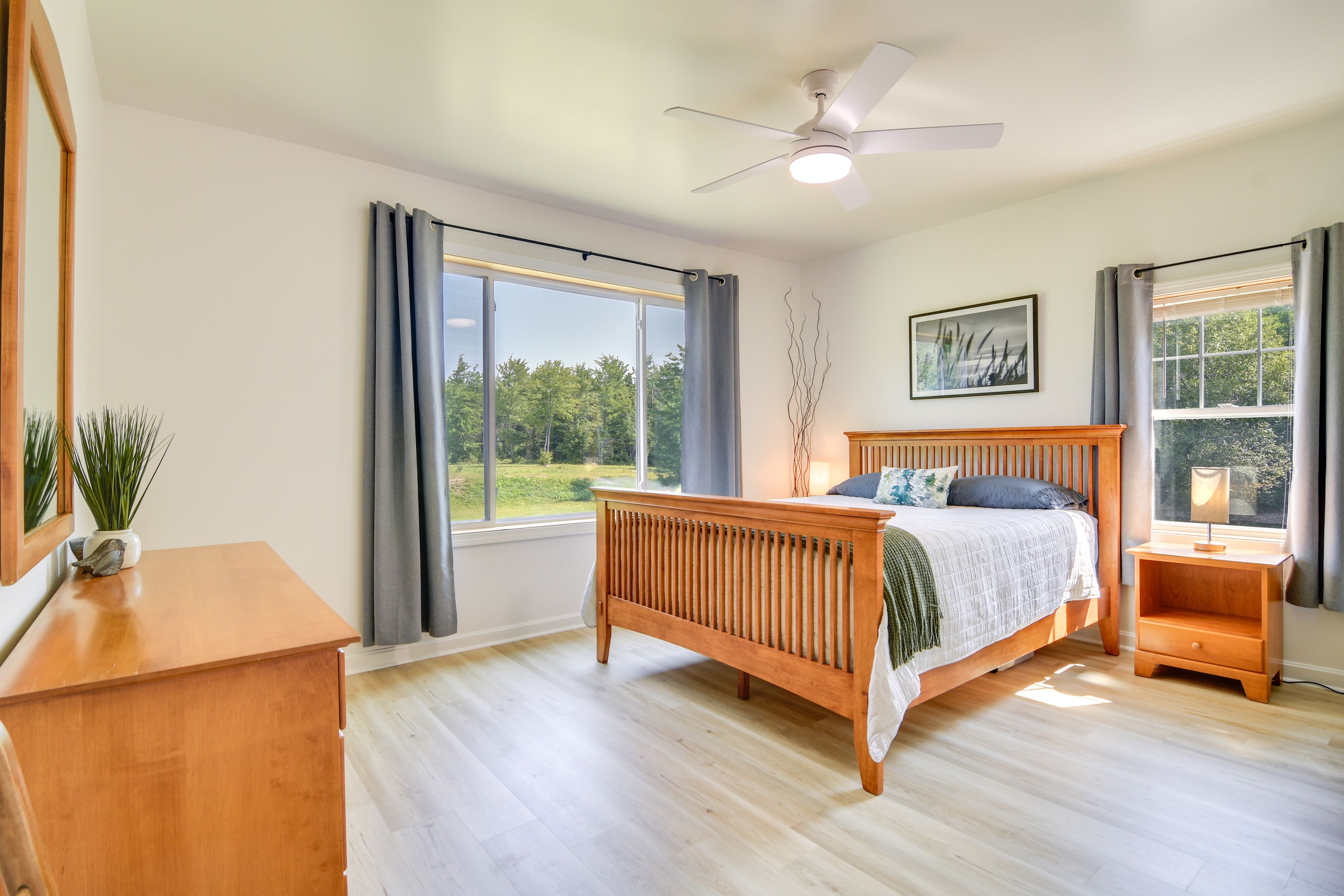 Bedroom 1 | Queen Bed | Linens Provided