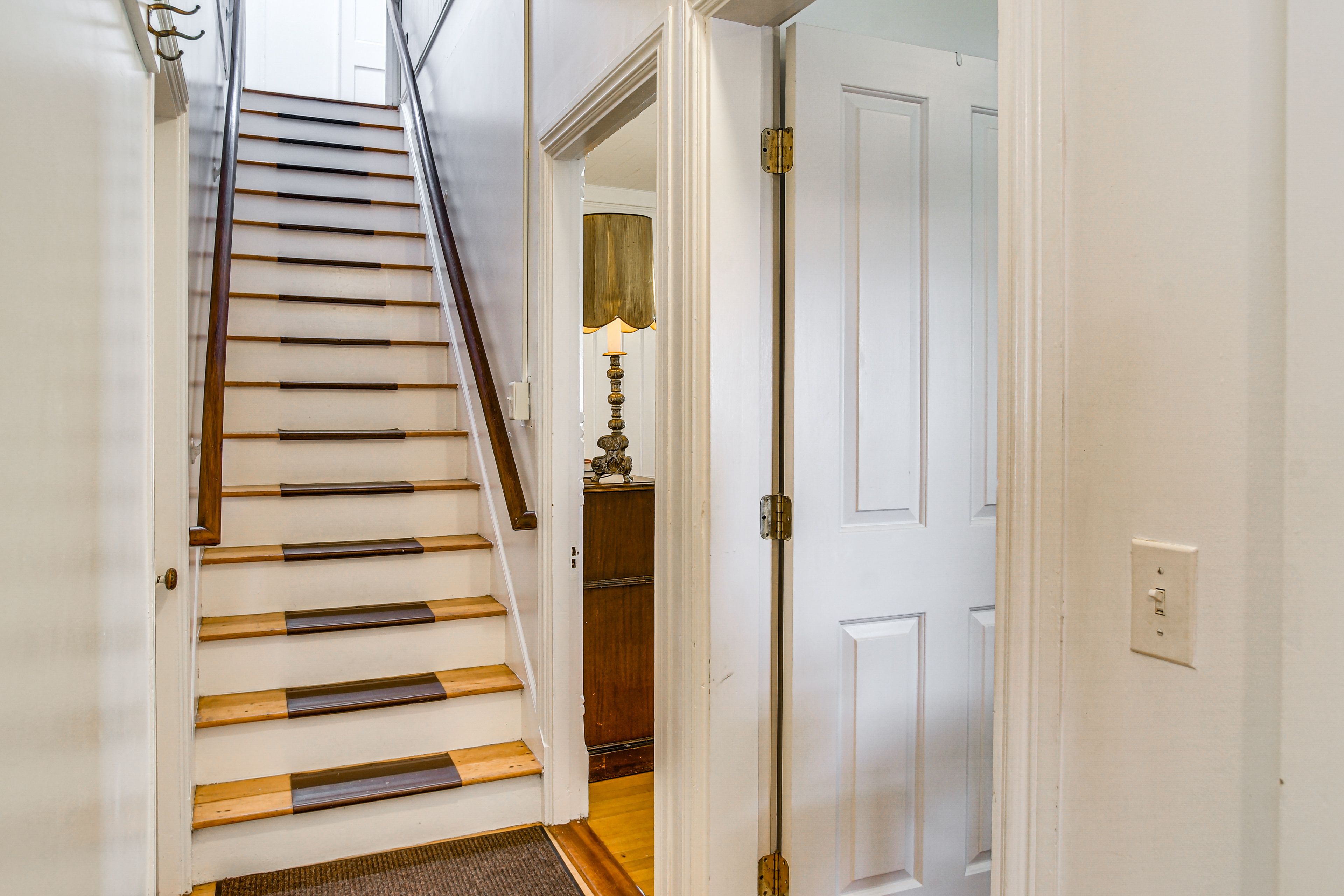 Stairs to 2nd Floor
