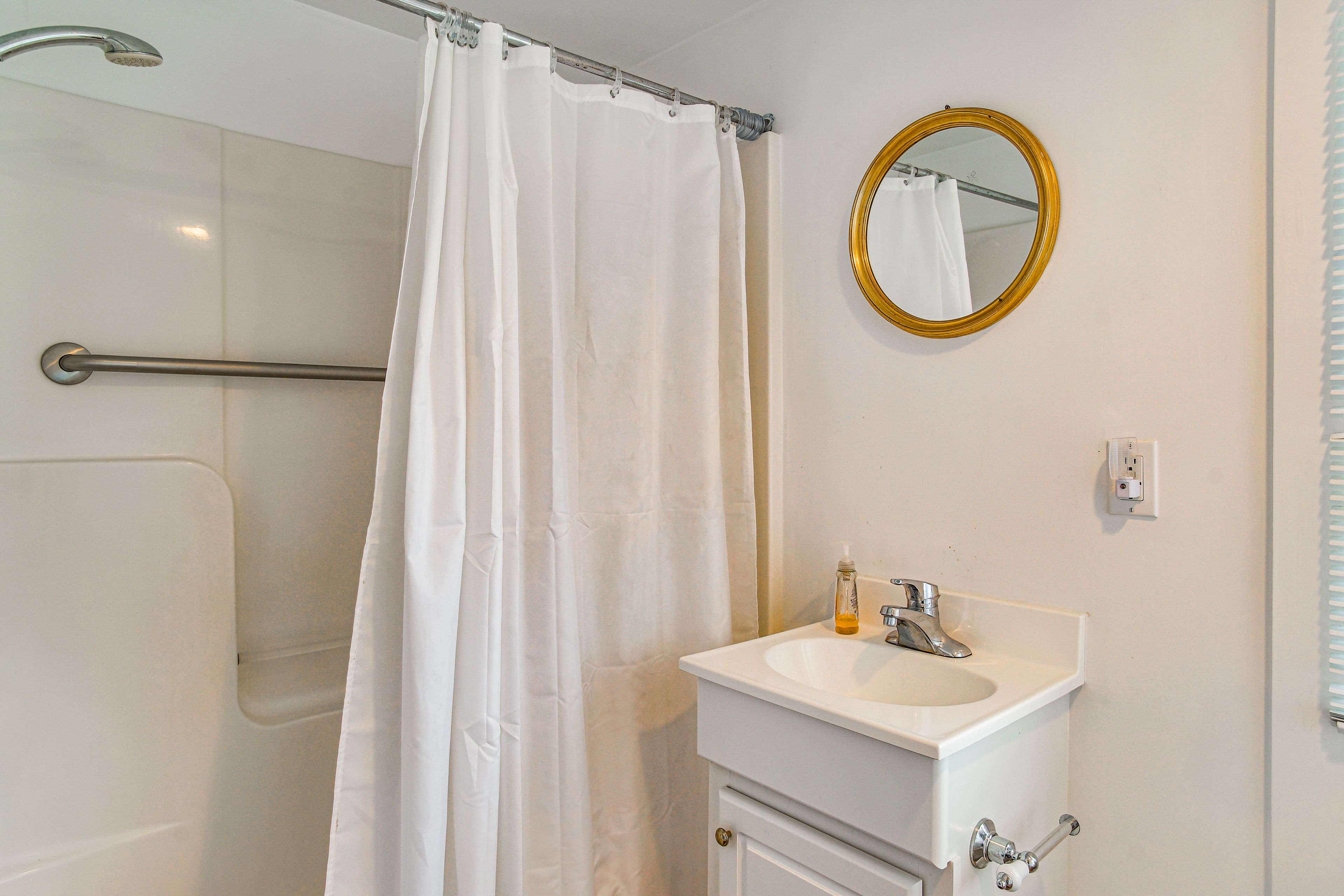 En-Suite Bathroom