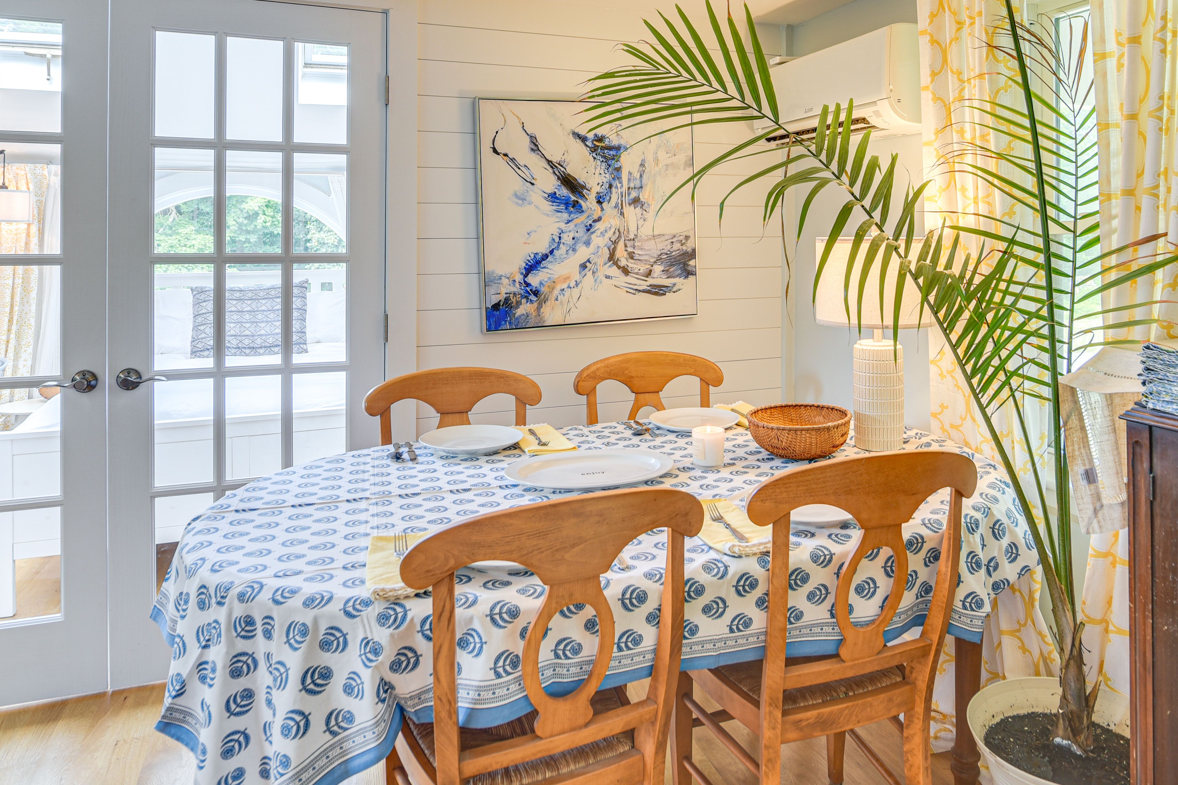 Dining Area 1 | Dishware/Flatware Provided | 1st Floor