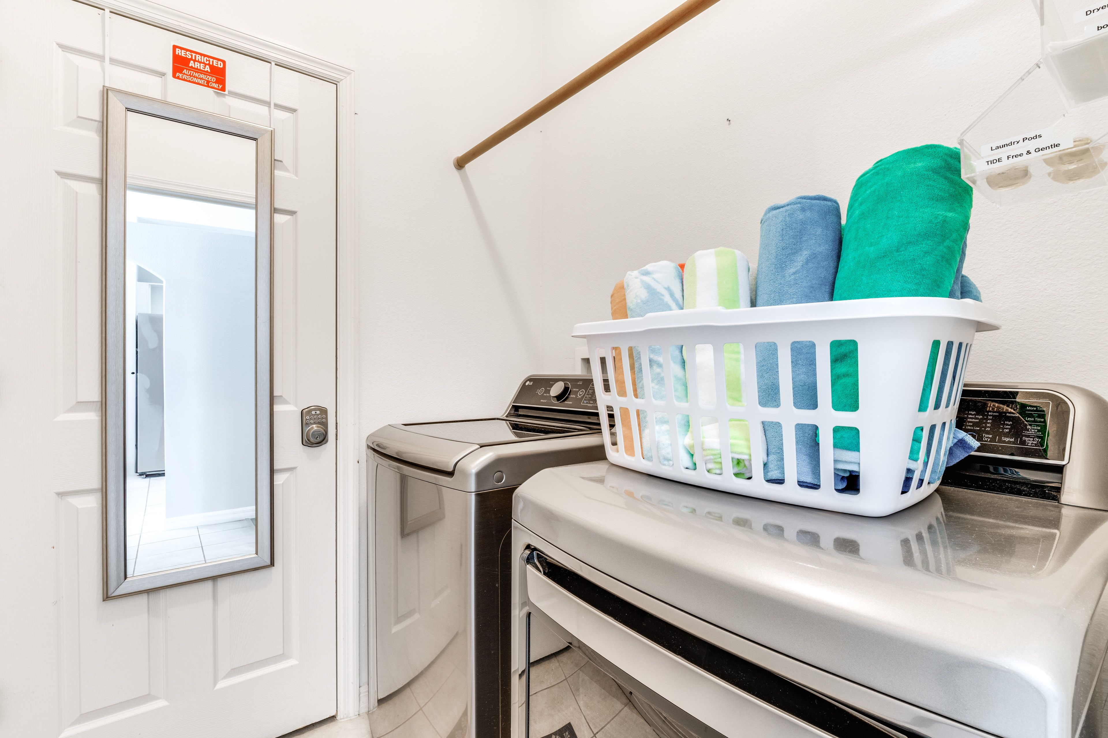 Laundry Area | 1st Floor | Washer & Dryer | Pool Towels