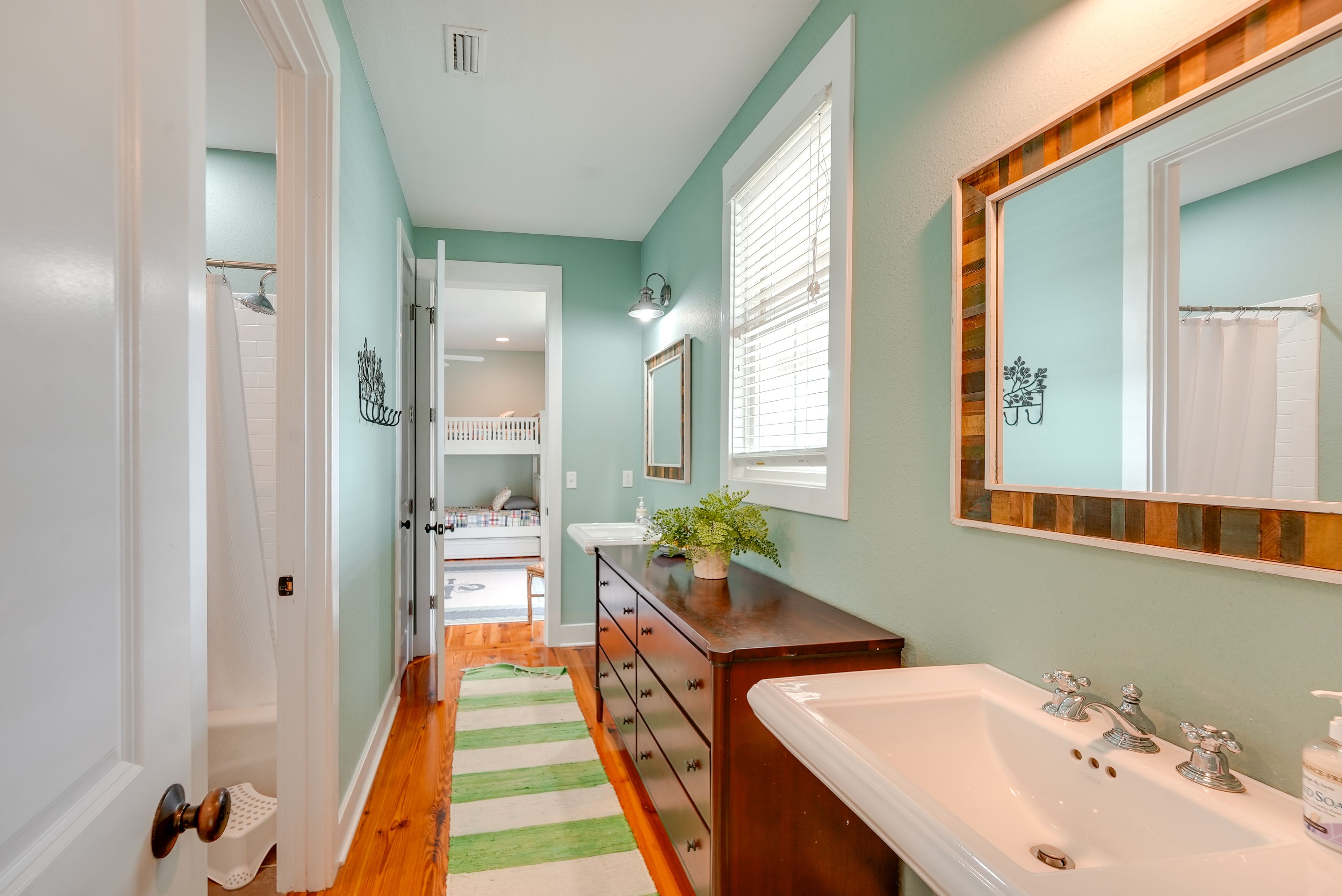 Jack-and-Jill Bathroom | 2nd Floor