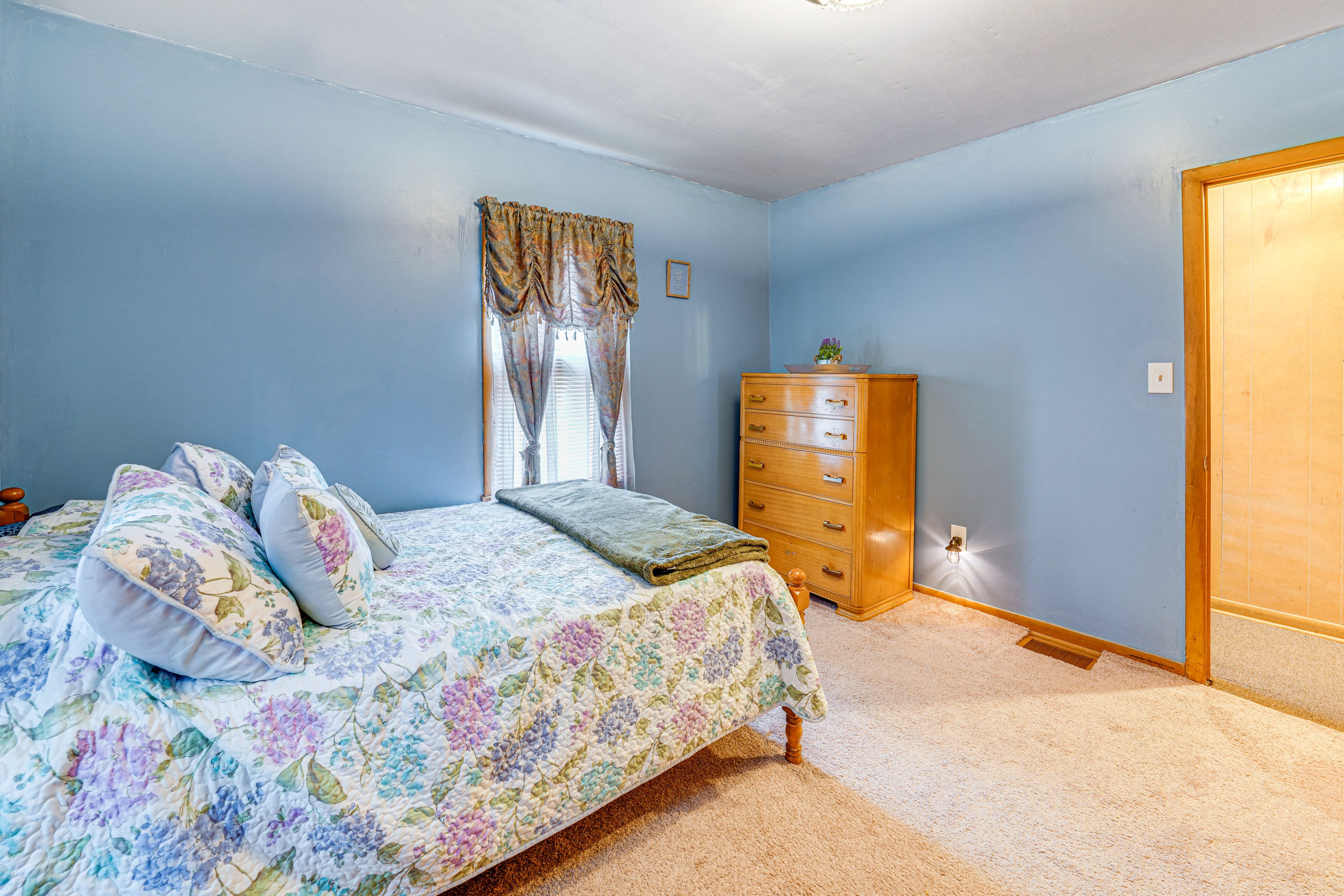 Bedroom 3 | Main Level | Full Bed
