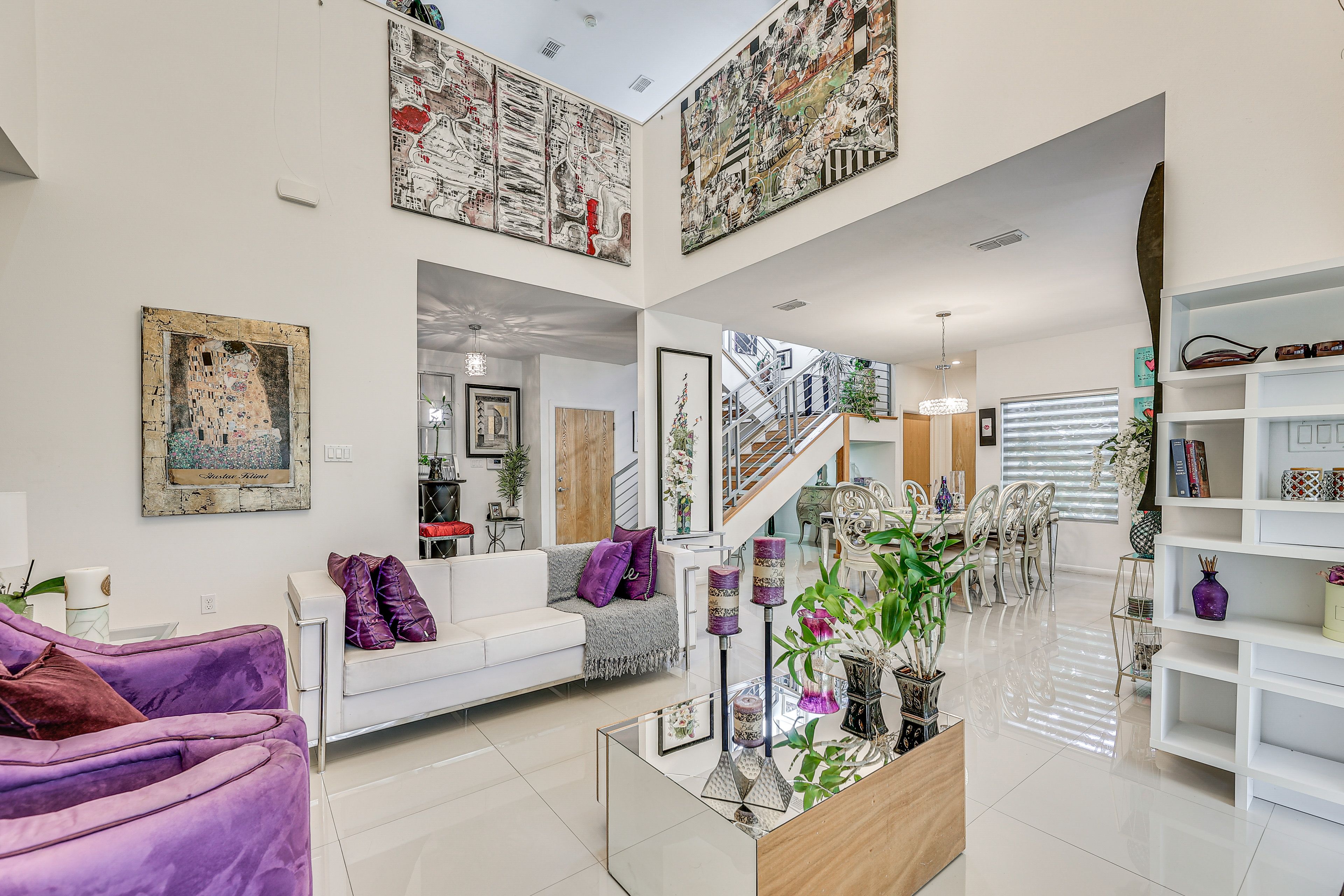 McAllen Vacation Rental | 2BR | 2.5BA | 2,711 Sq Ft | 1 Step to Enter