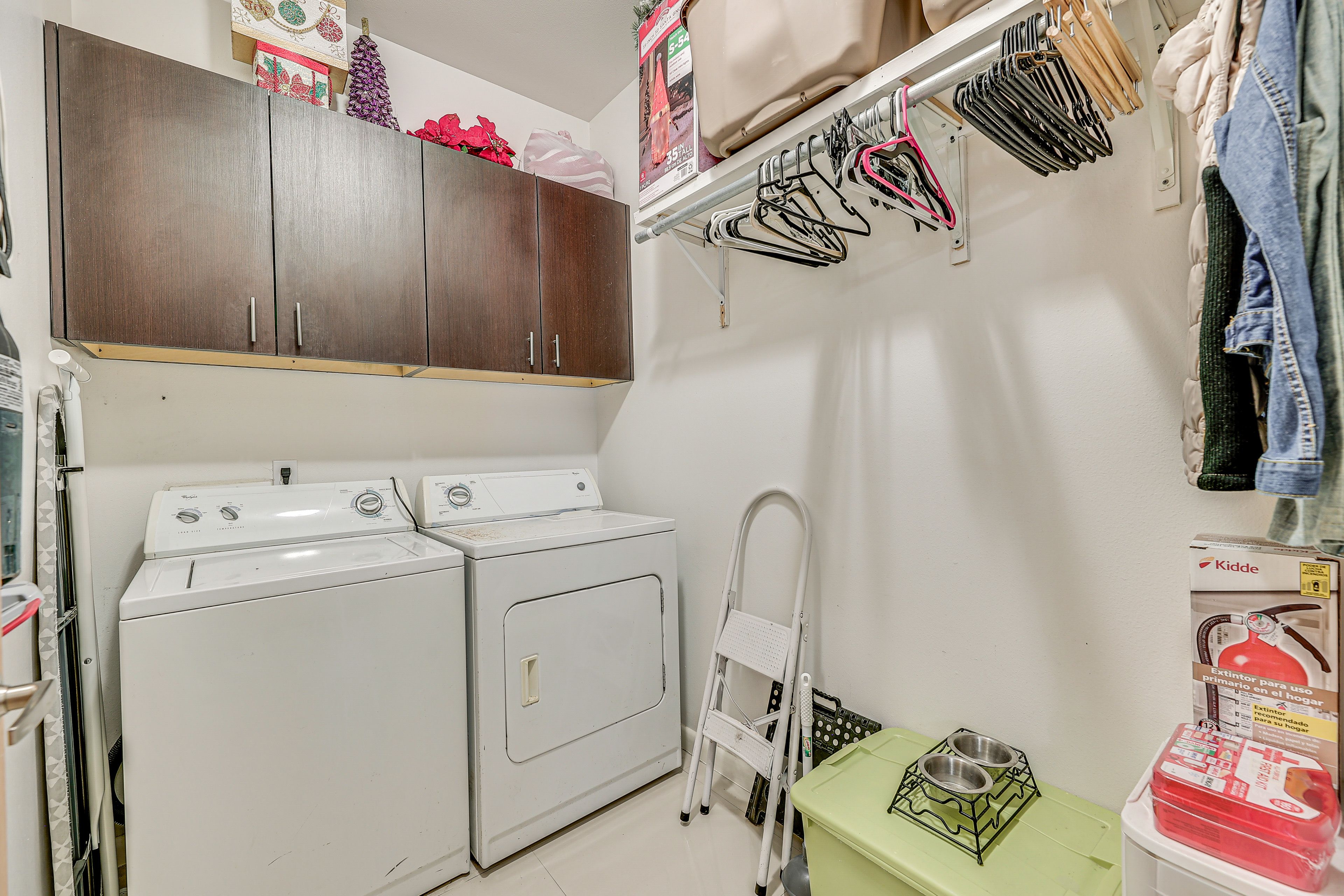 Washer & Dryer
