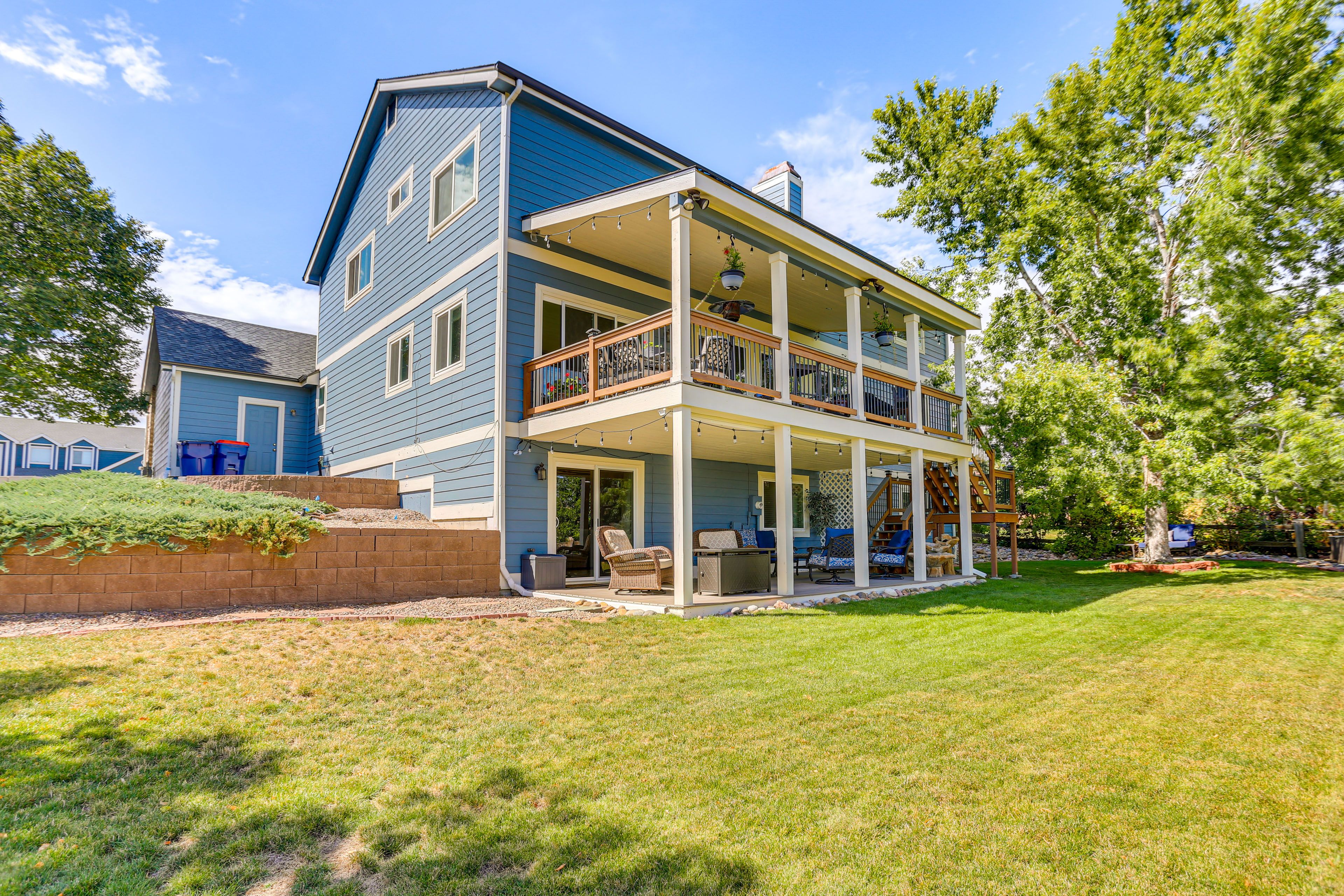 Property Exterior | Shared Backyard