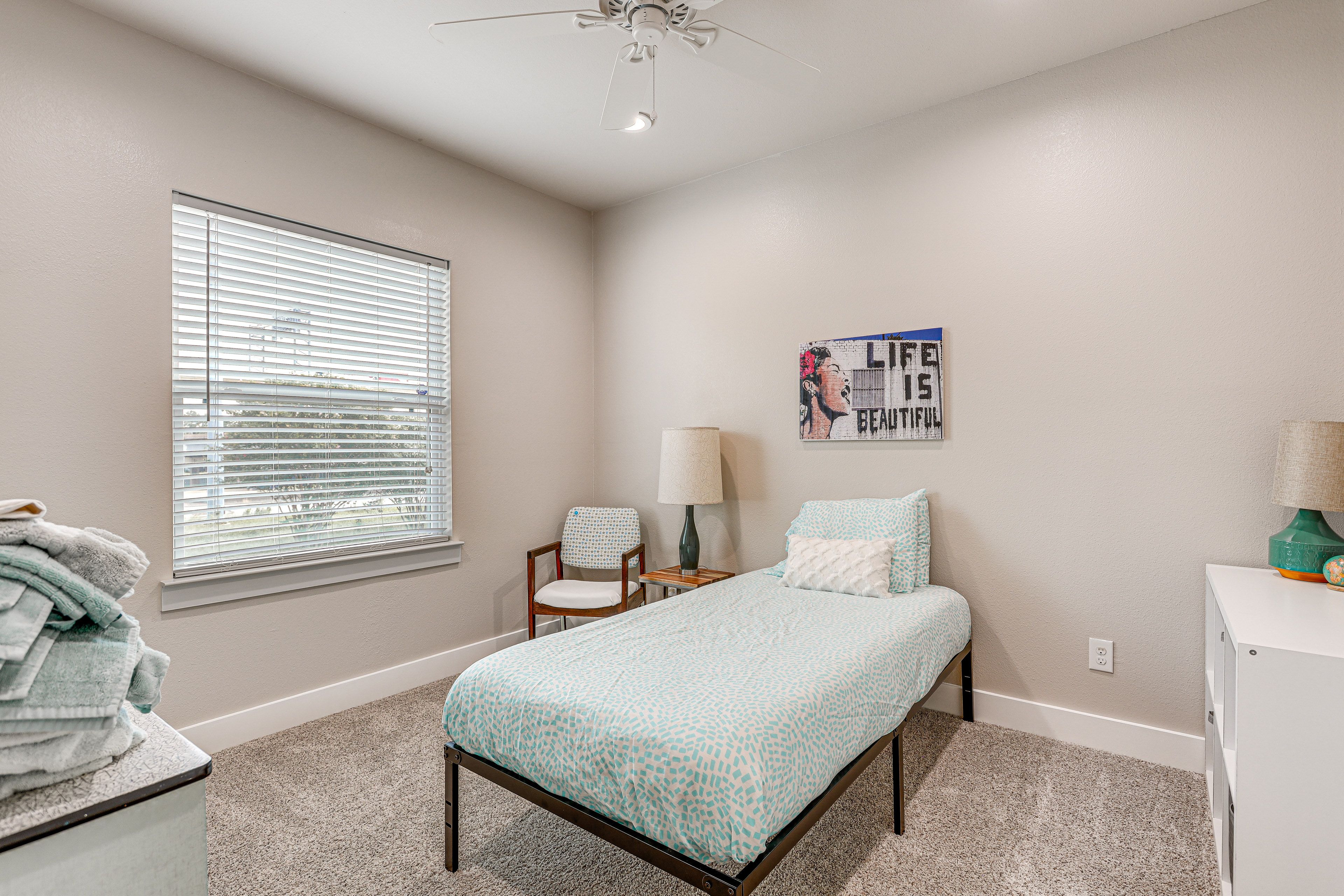 Bedroom 2 | 2nd Floor | Twin Bed