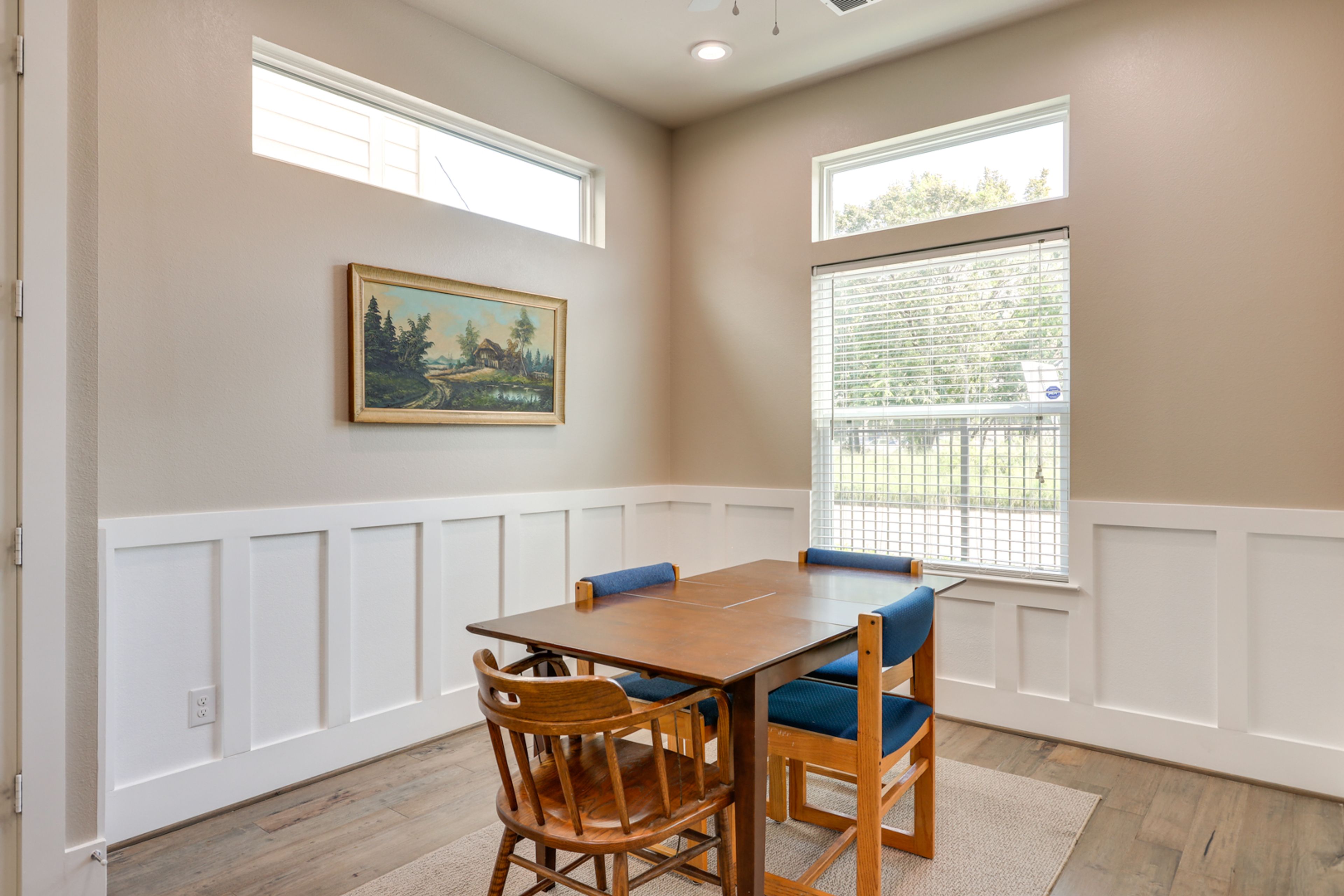 Dining Area | 1st Floor | Dishware/Flatware