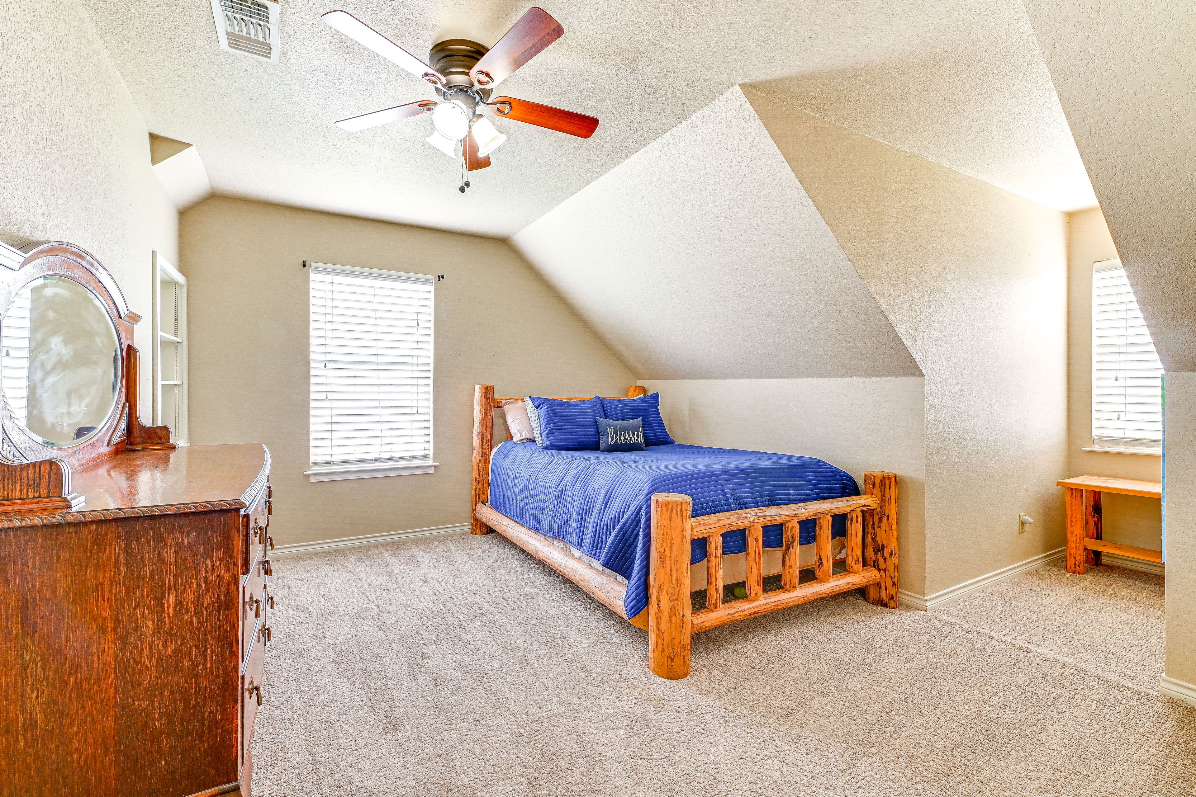 Bedroom 3 | Queen Bed | 2nd Floor