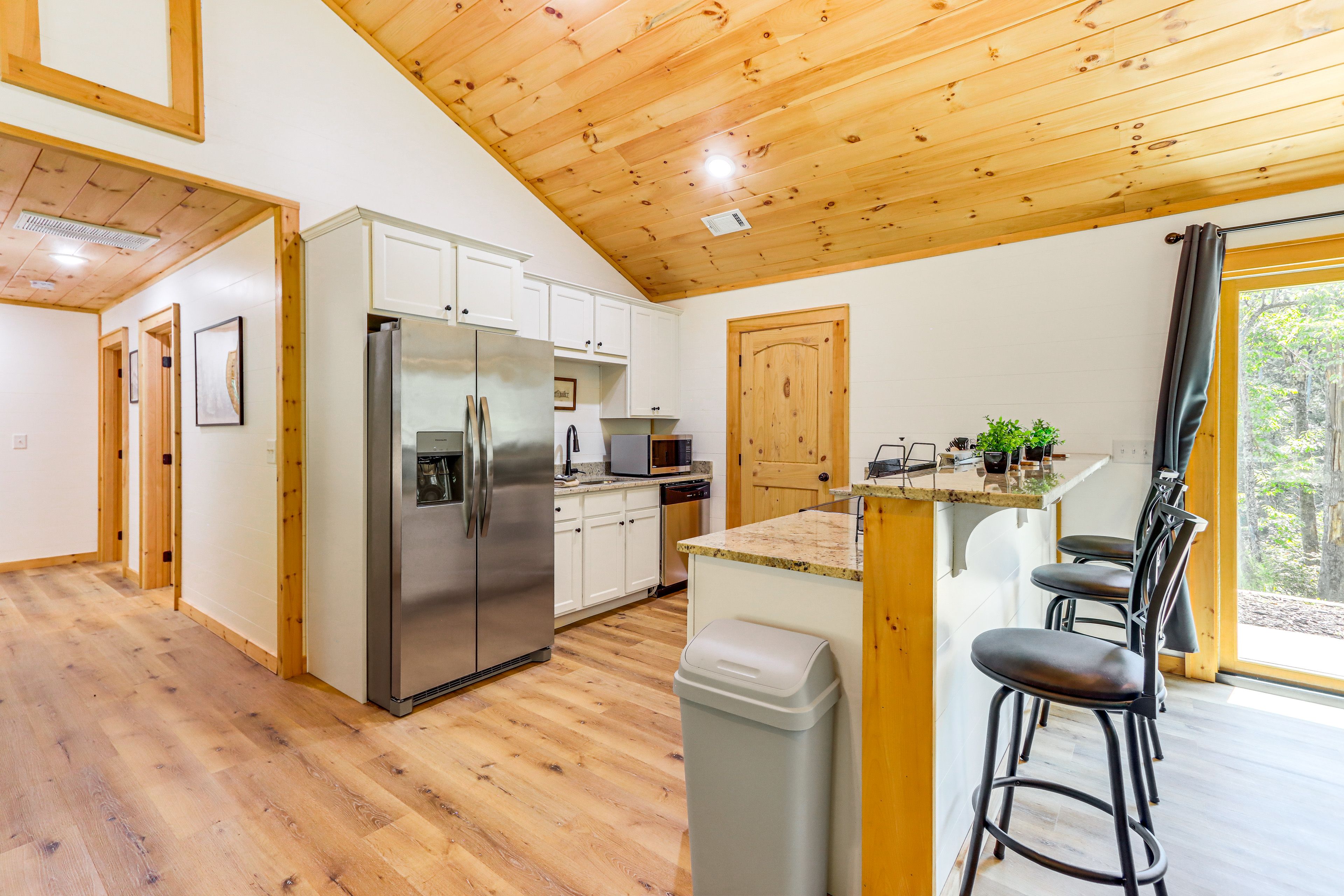 Kitchen | Cooking Basics | Toaster | Dishwasher