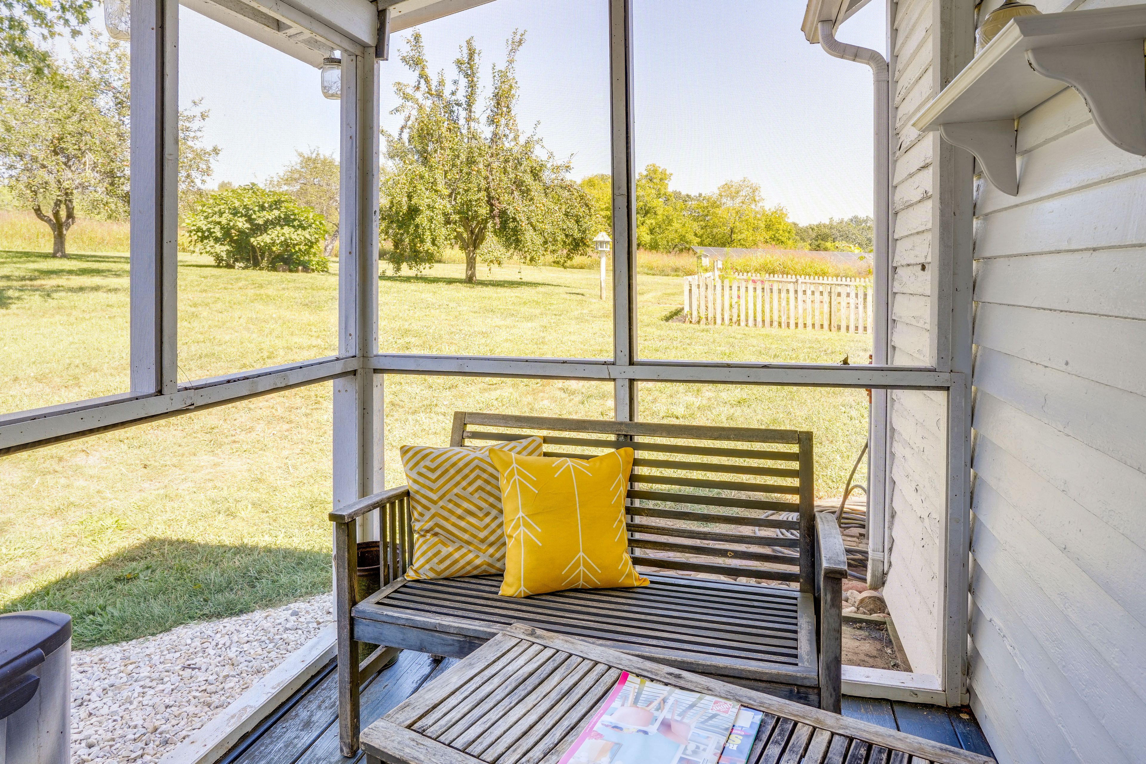 Screened-In Porch
