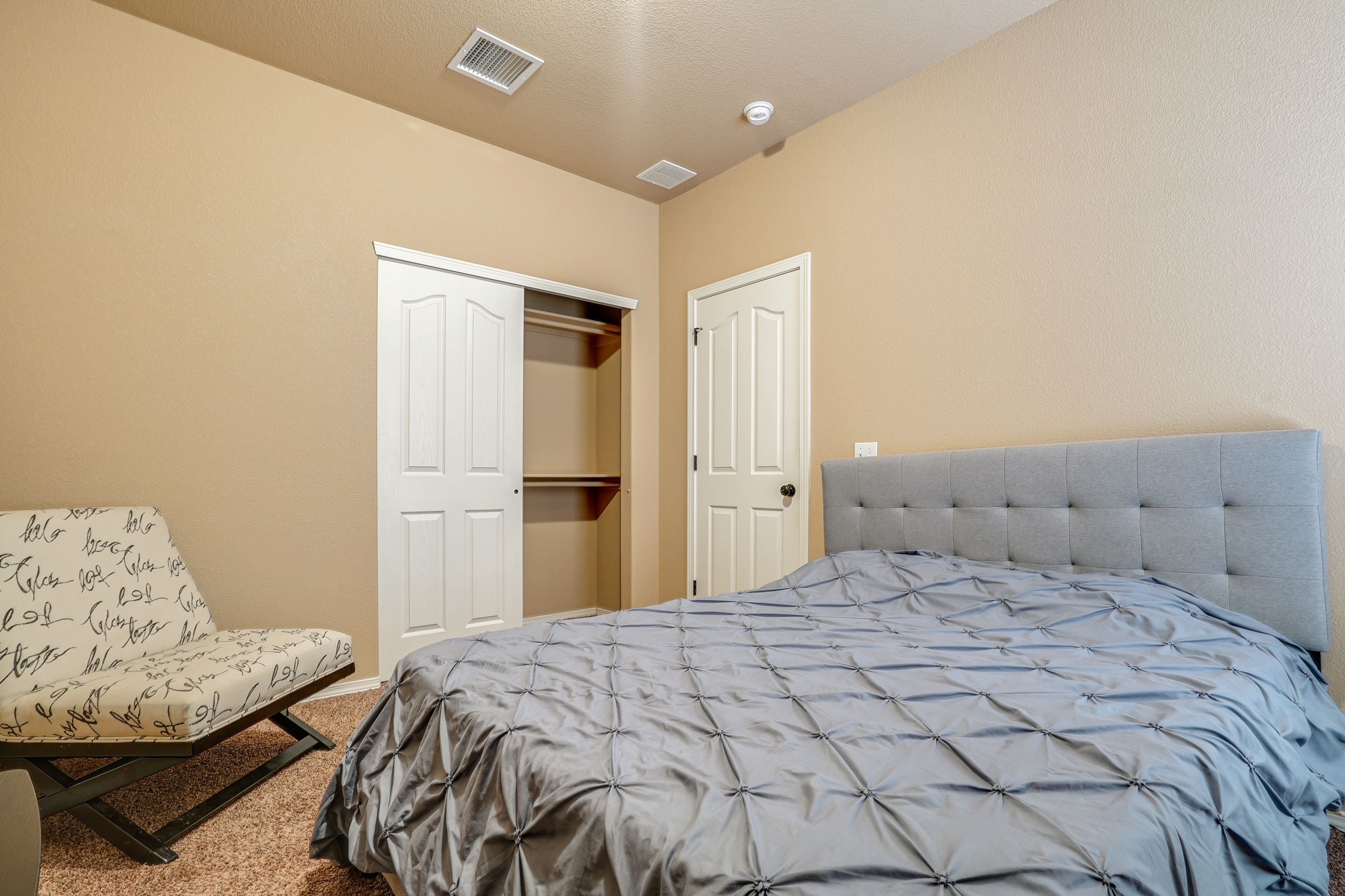 Bedroom 2 | Queen Bed | Linens Provided