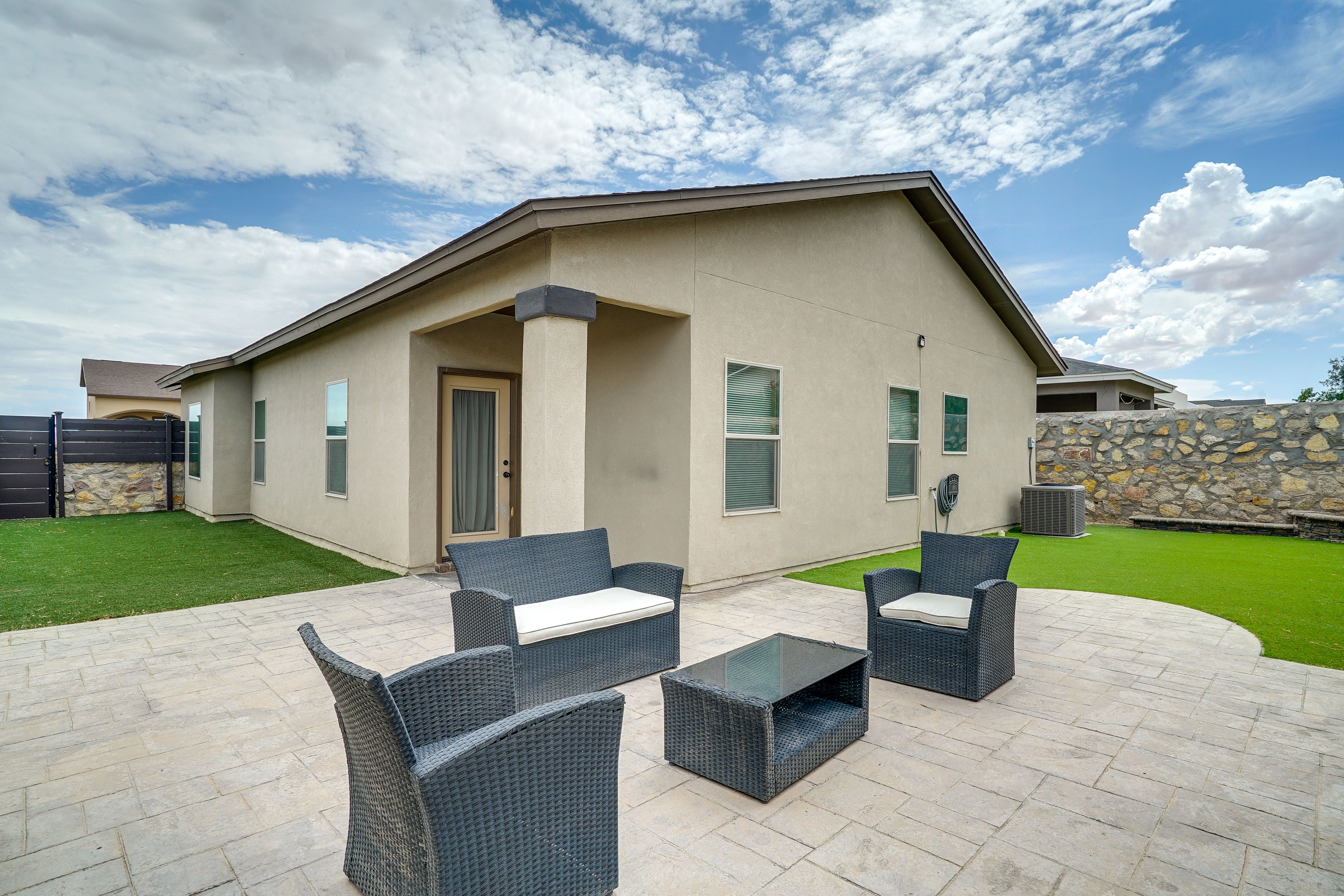 Patio Seating | Single-Story Home
