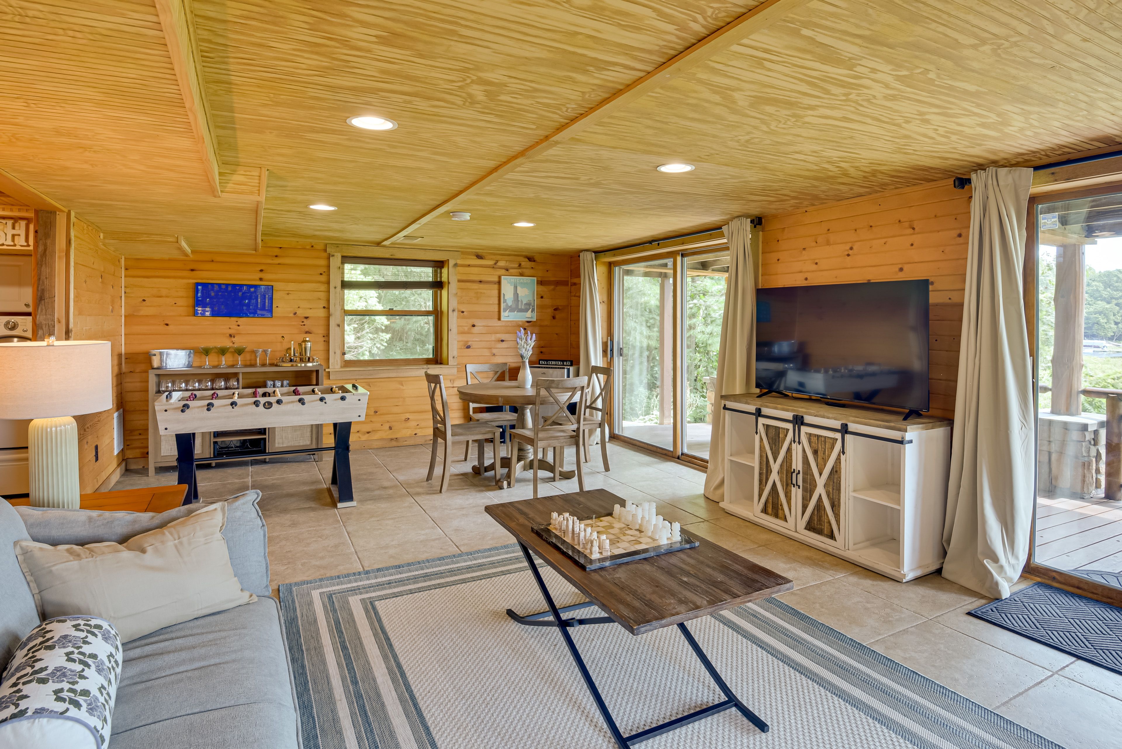 Game Room | Queen Sleeper Sofa | Smart TV | Lower Level