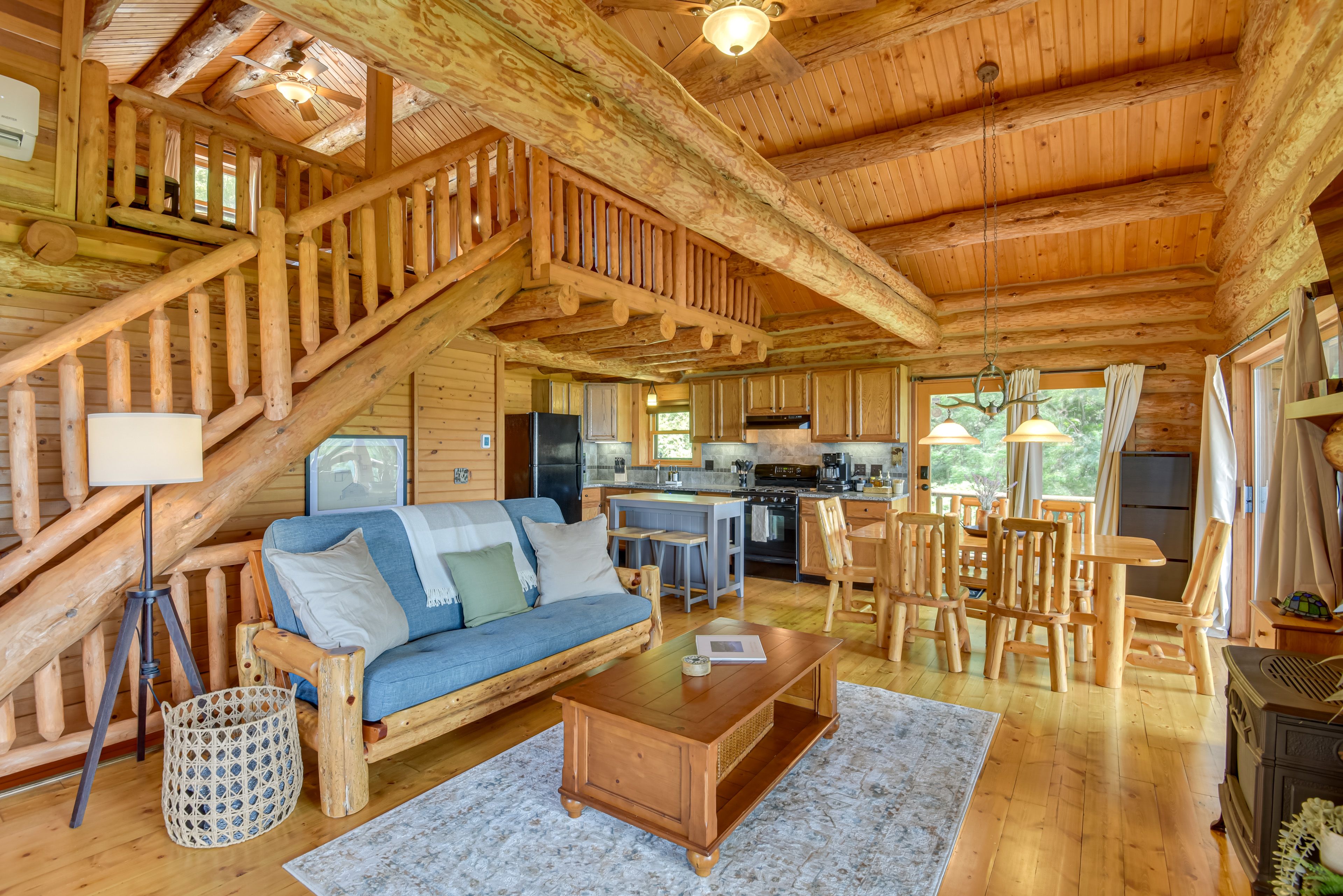 Living Room | Free WiFi | Main Level