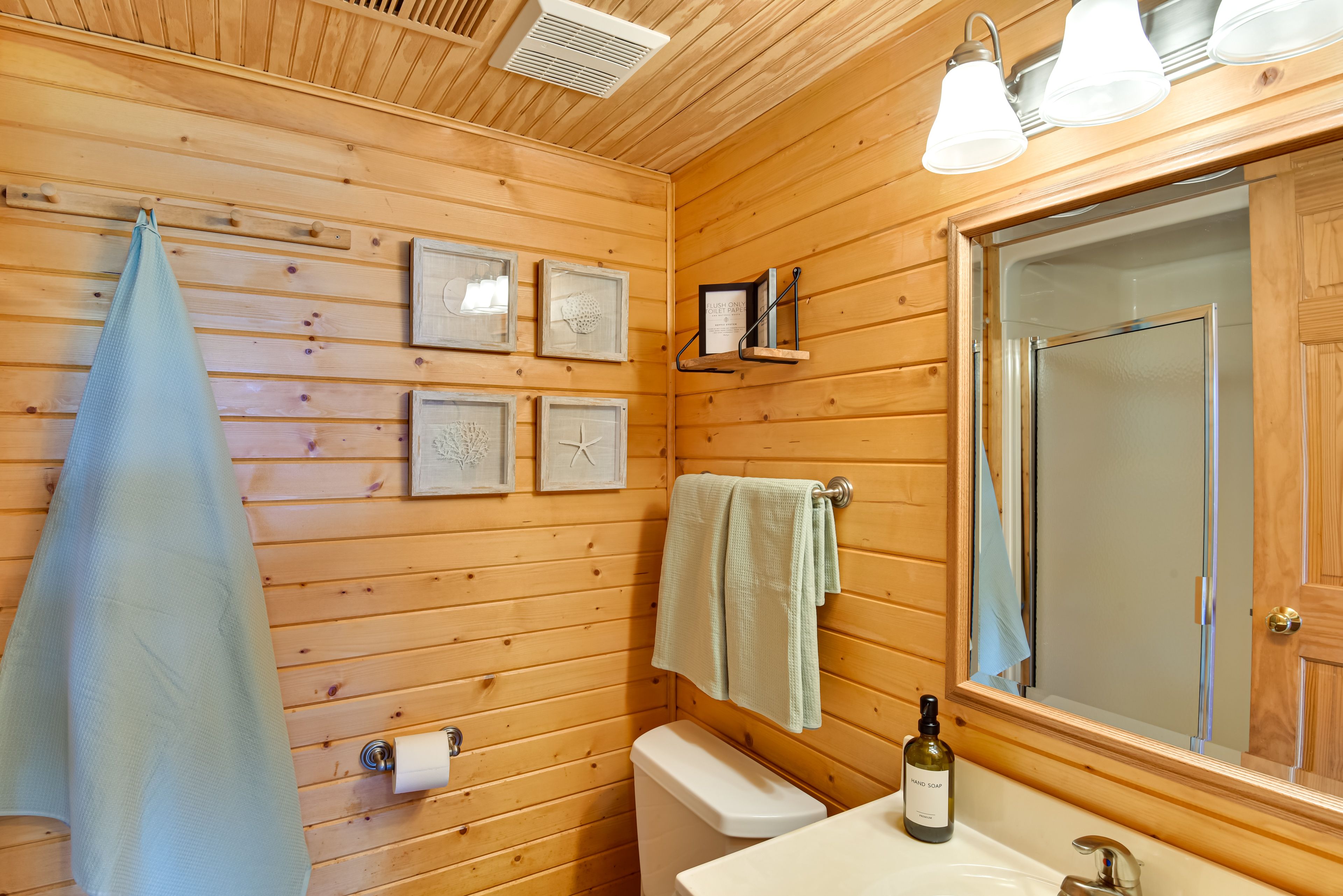 Bathroom | Lower Level