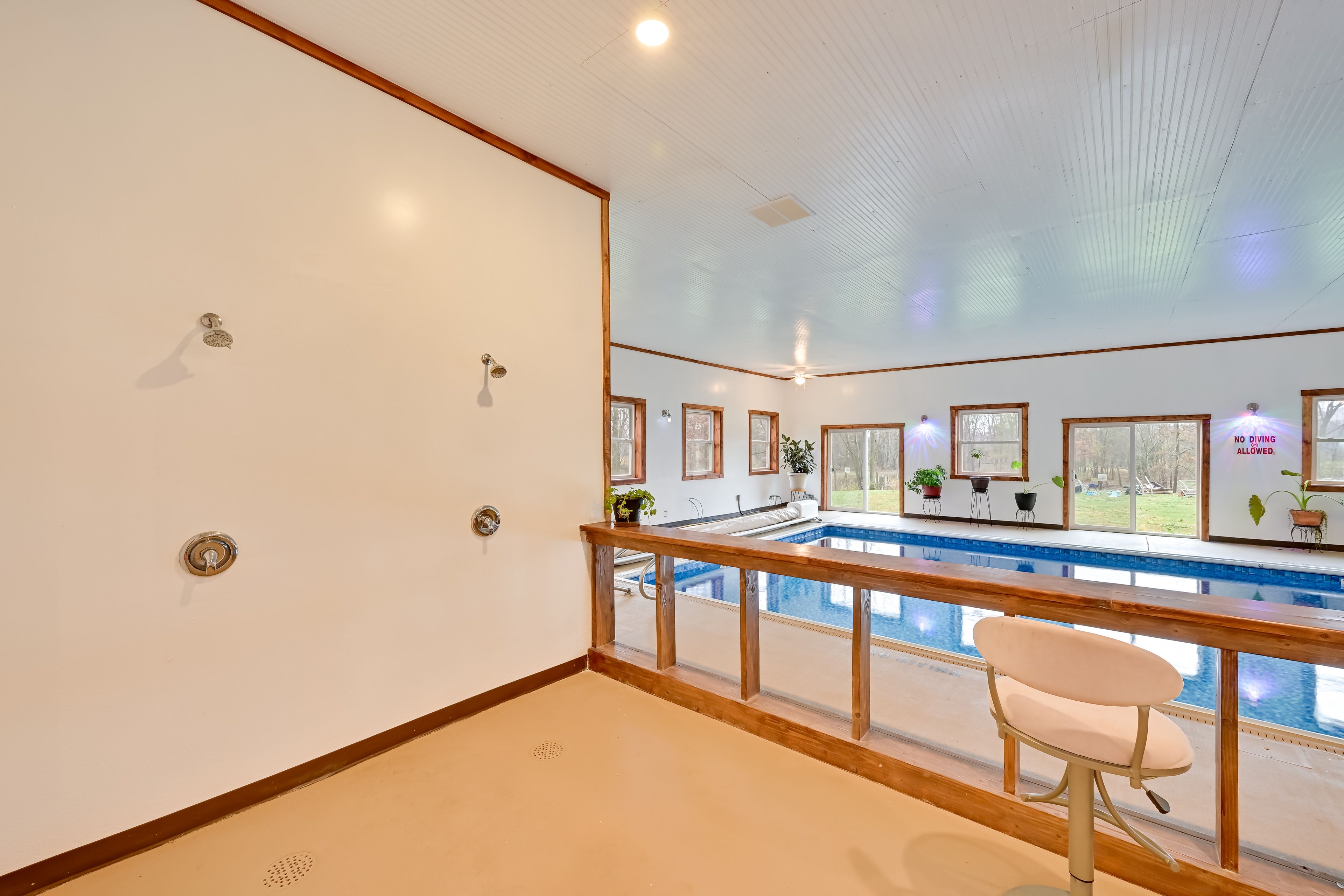 Pool Room Showers