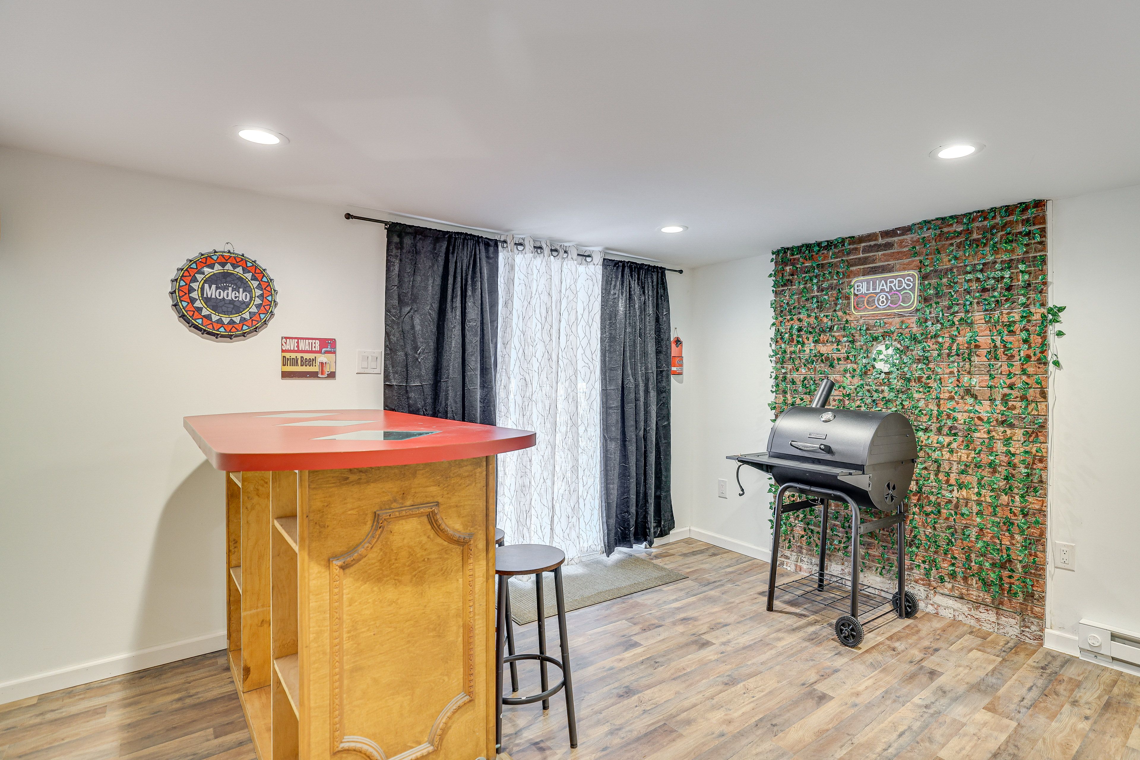 Rec Room | Lower Level