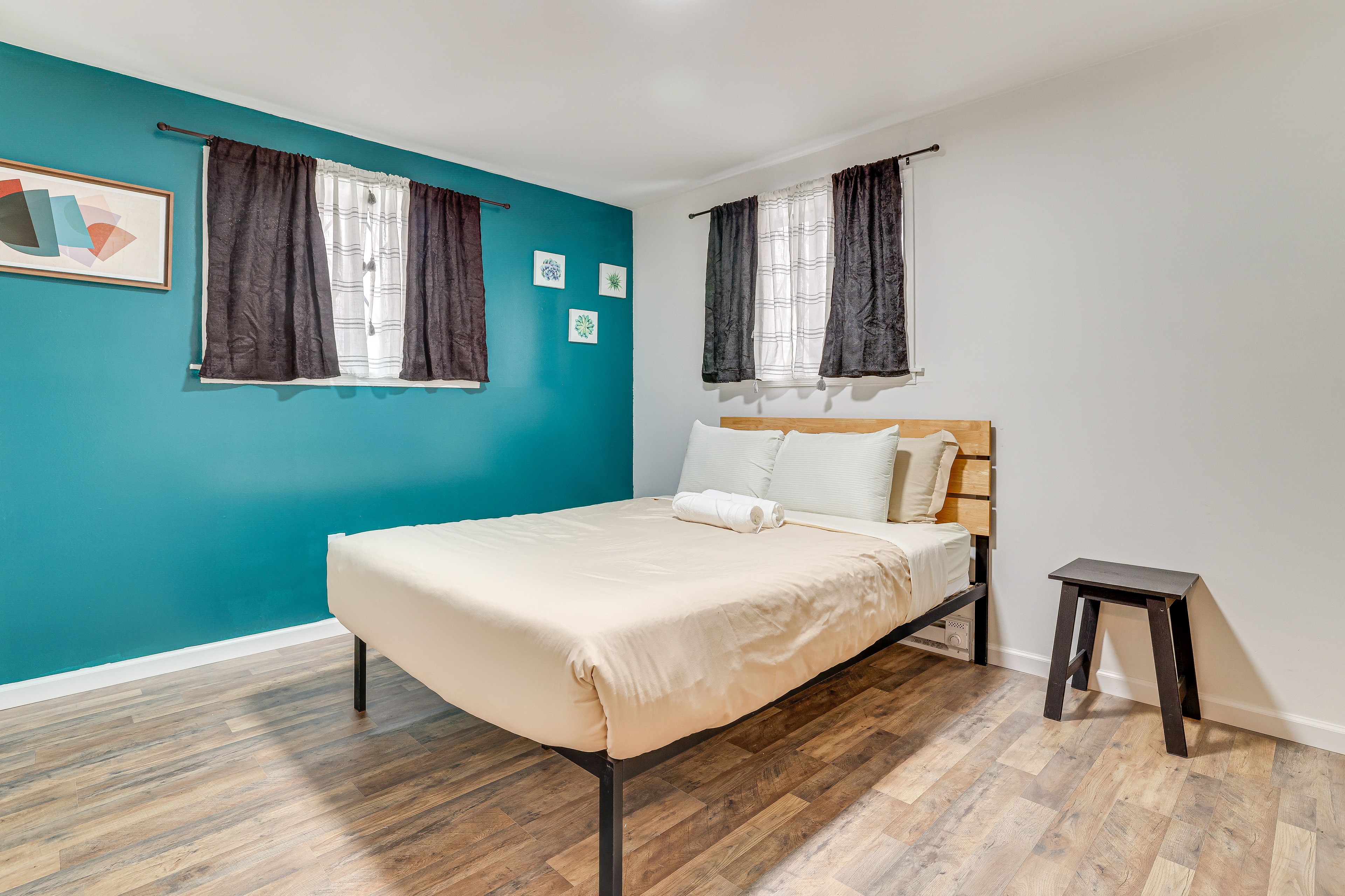 Bedroom 2 | Queen Bed | Main Level