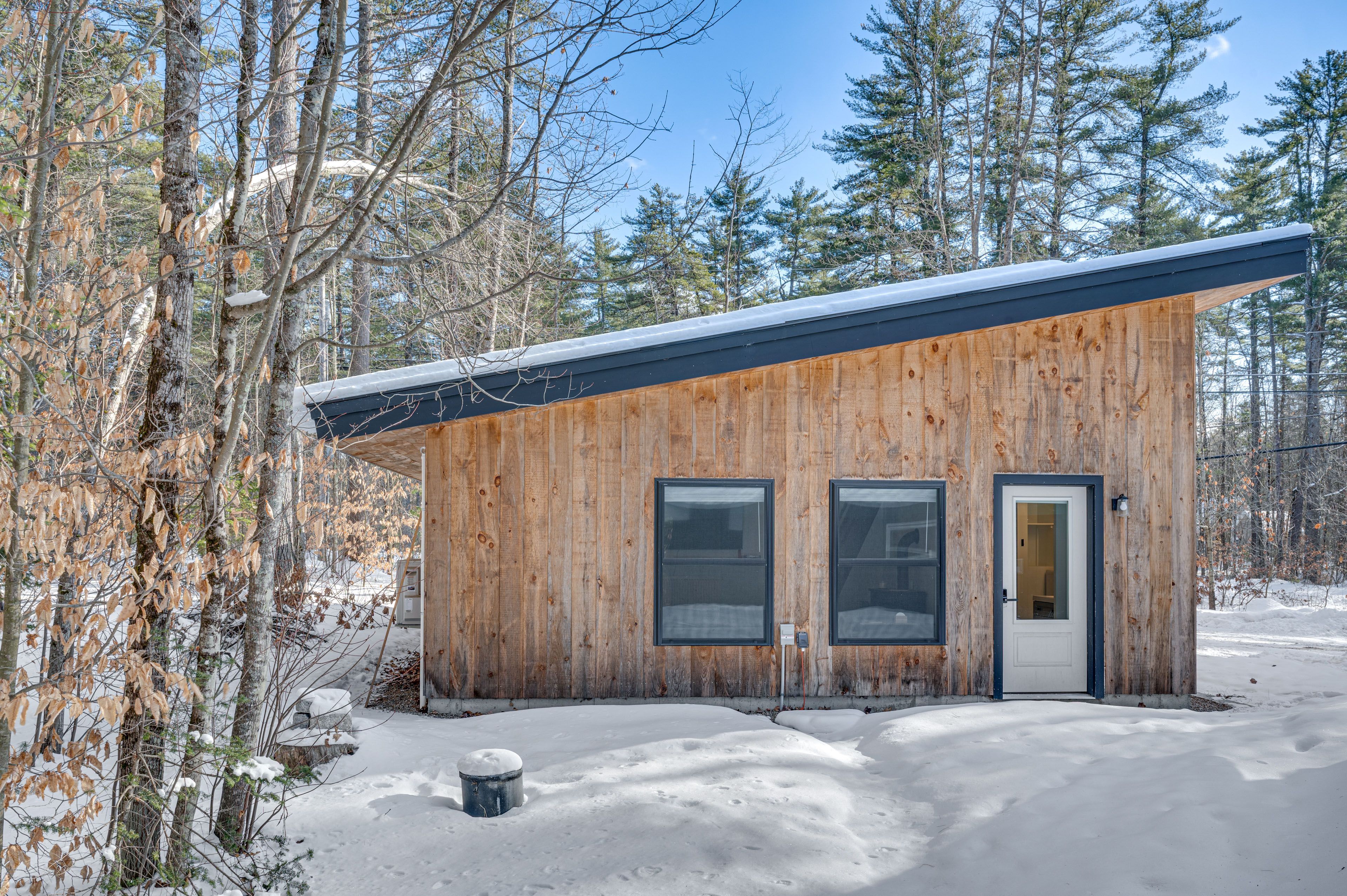 Detached Loft Suite Exterior