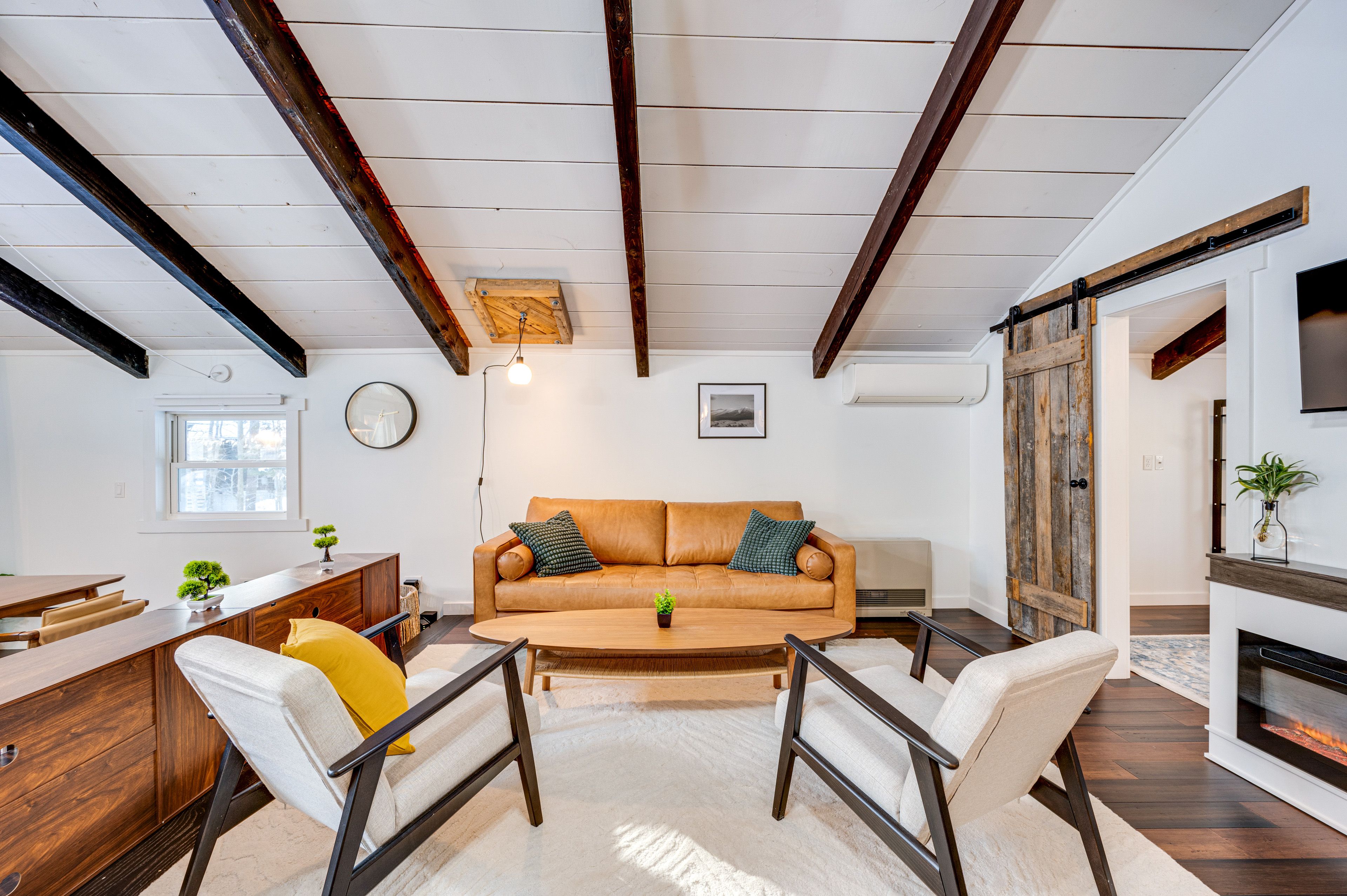 Main House Interior | Open Floor Plan | Single-Story Cabin