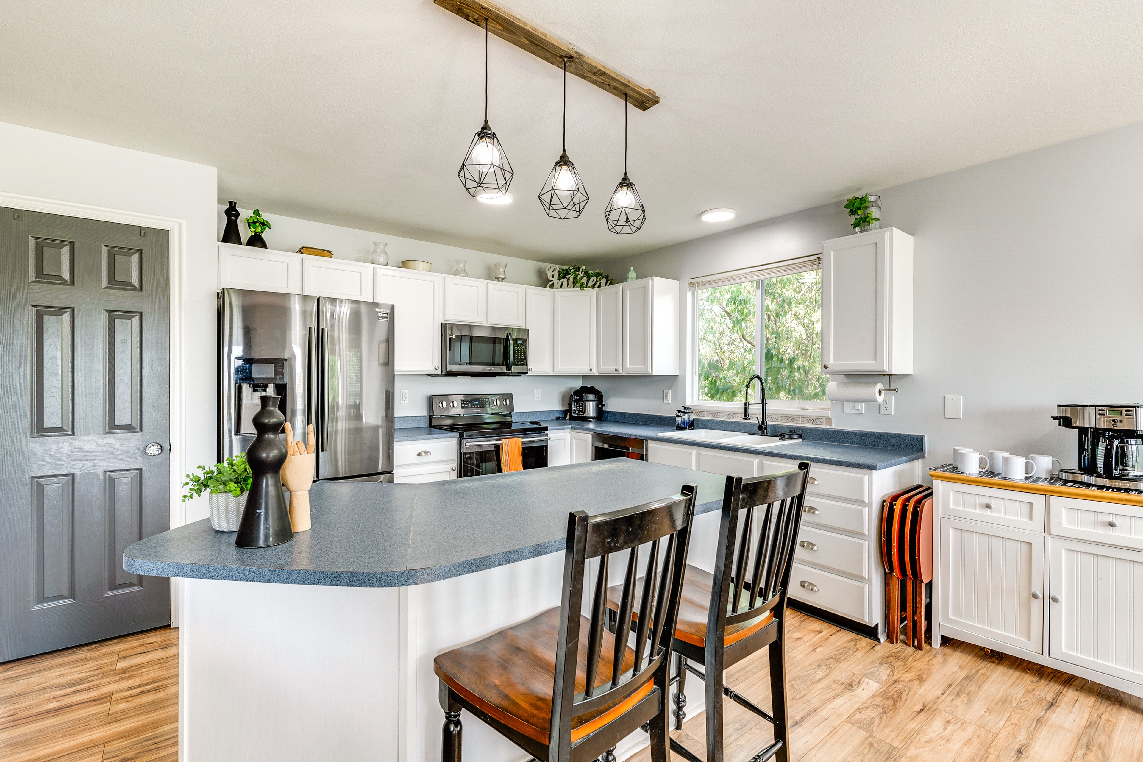 Kitchen | Cooking Basics | Combo Drip & Keurig Coffee Maker | Upper Level