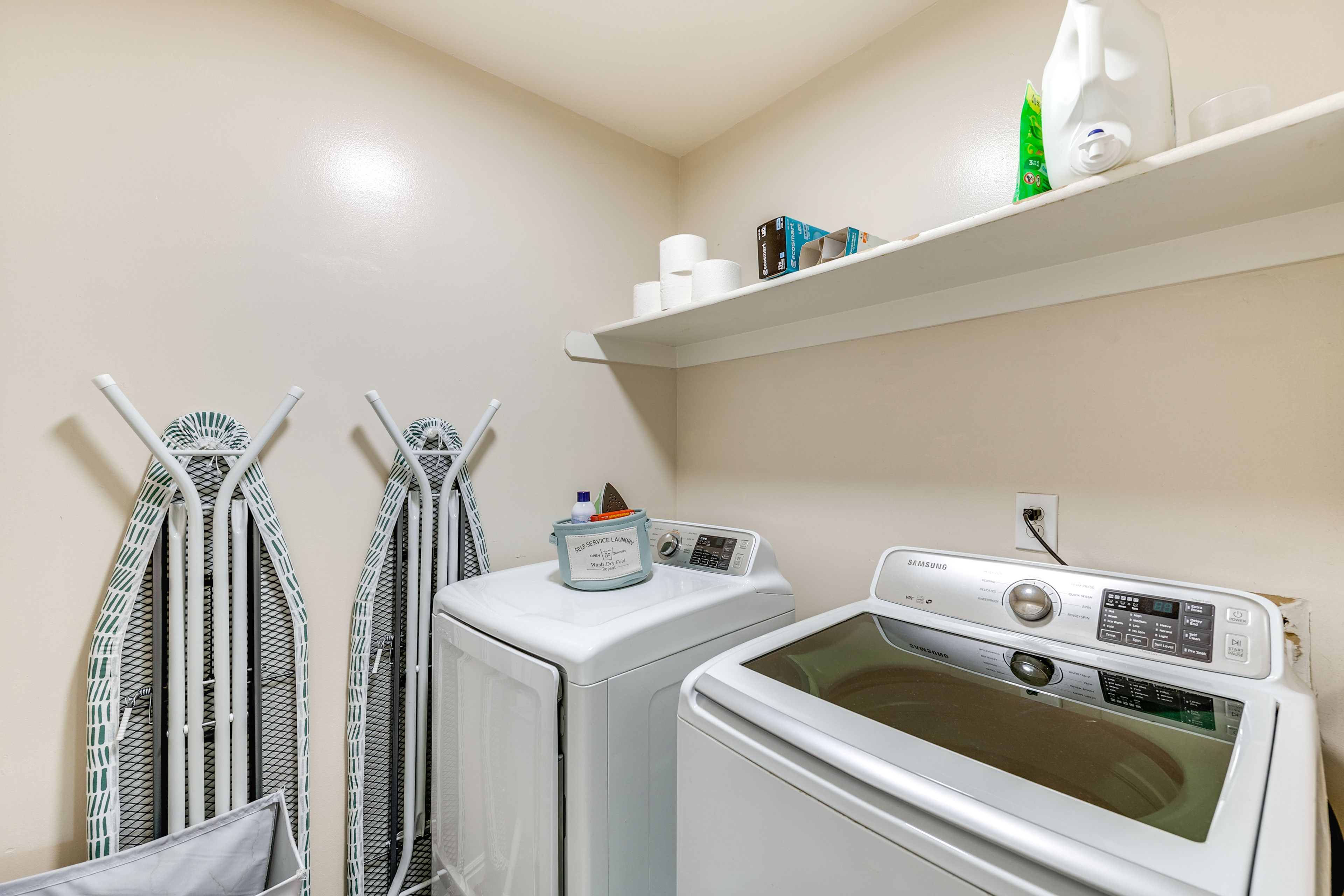 Washer & Dryer | Lower Level
