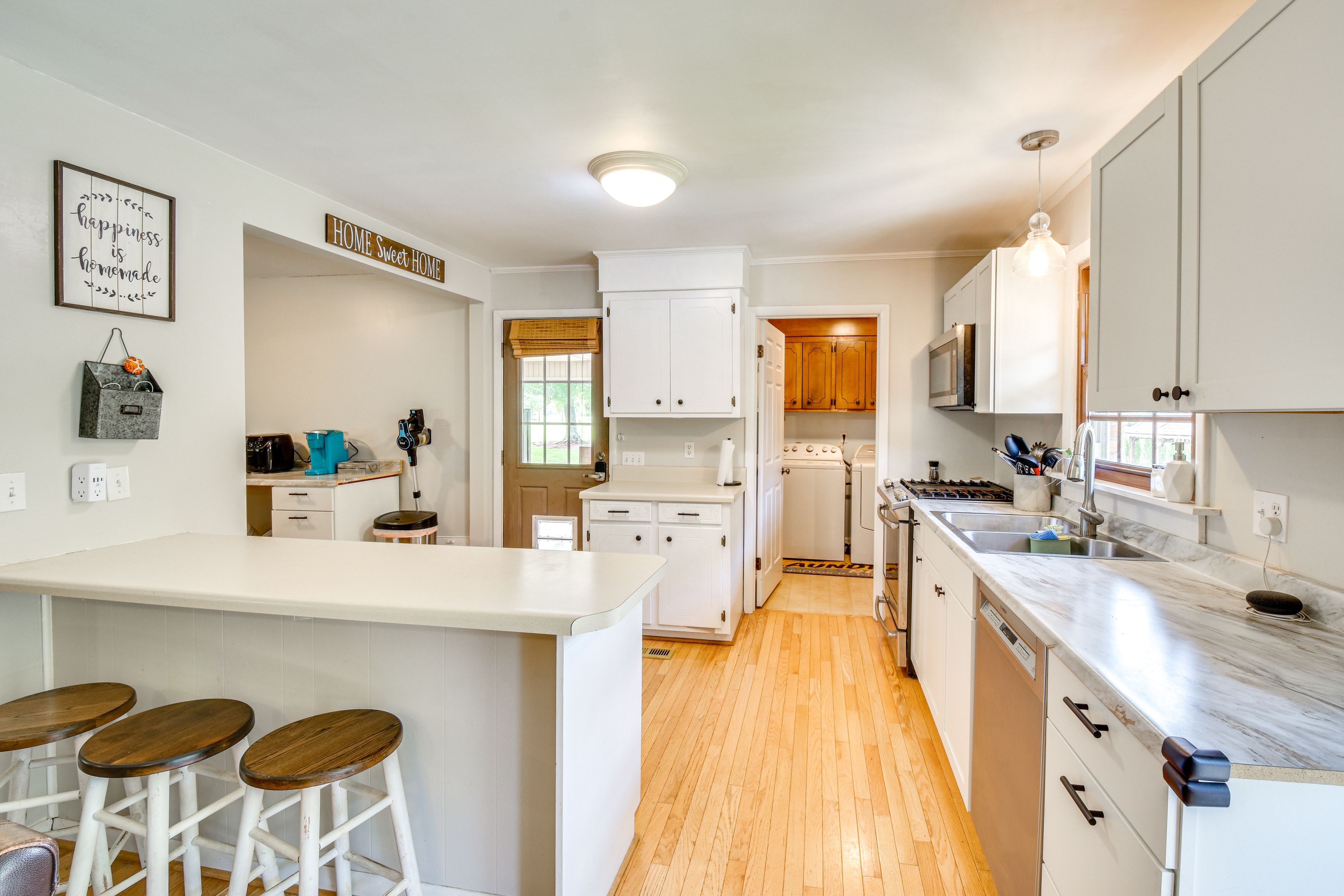 Kitchen | Cooking Basics | Keurig Coffee Maker | Dishwasher
