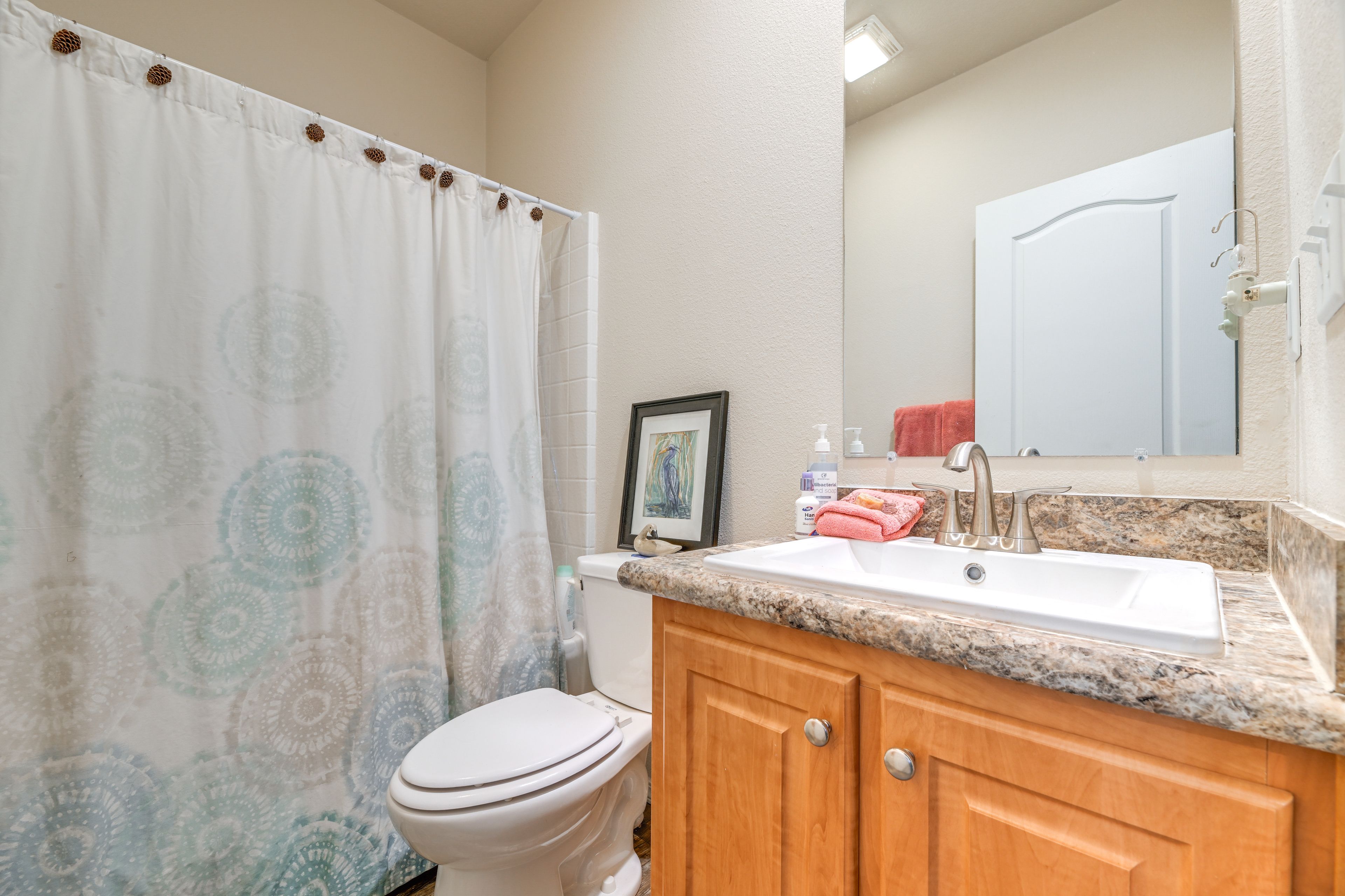 Full Bathroom