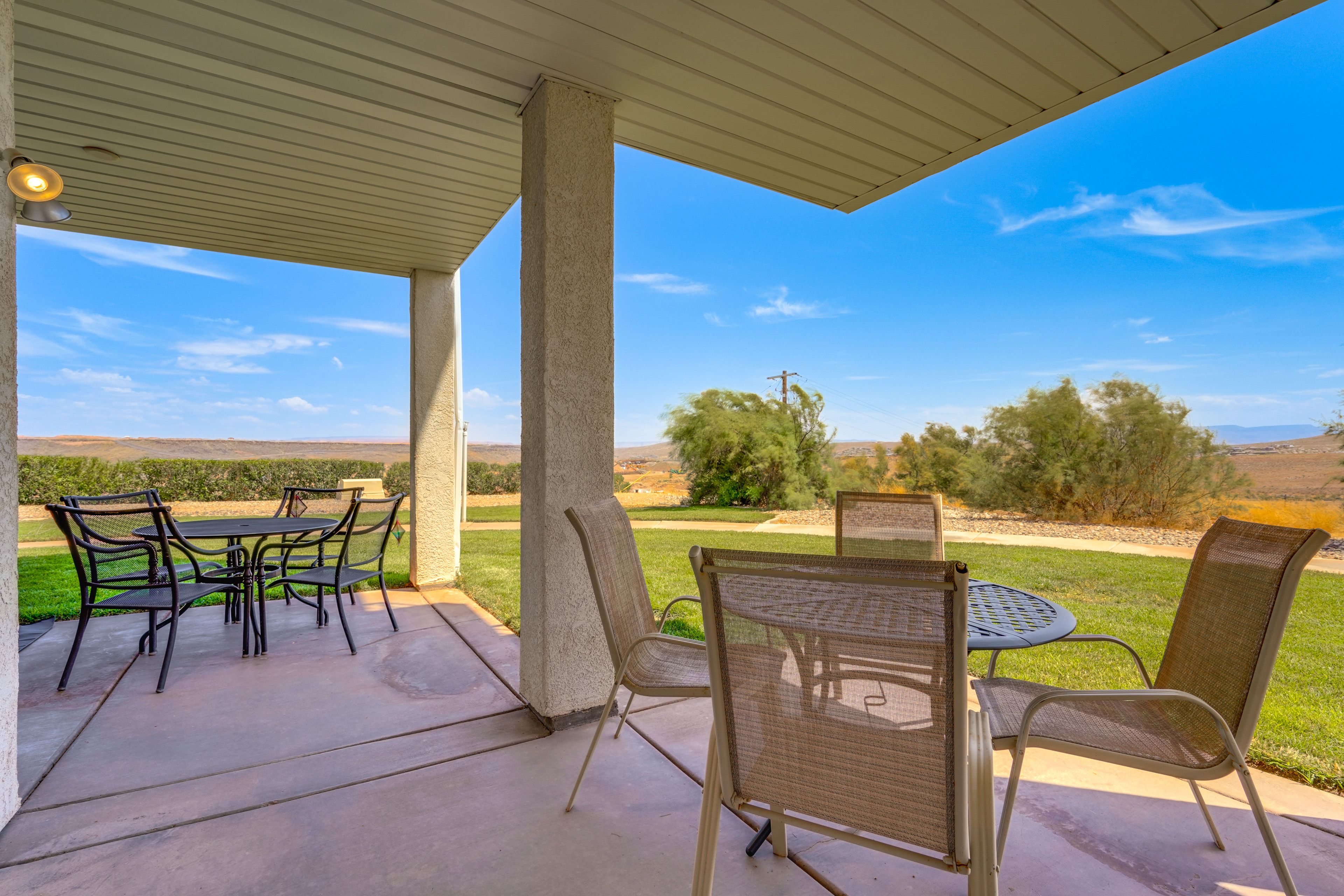Private Patio | Red Rock Views | Outdoor Dining Area | Cornhole