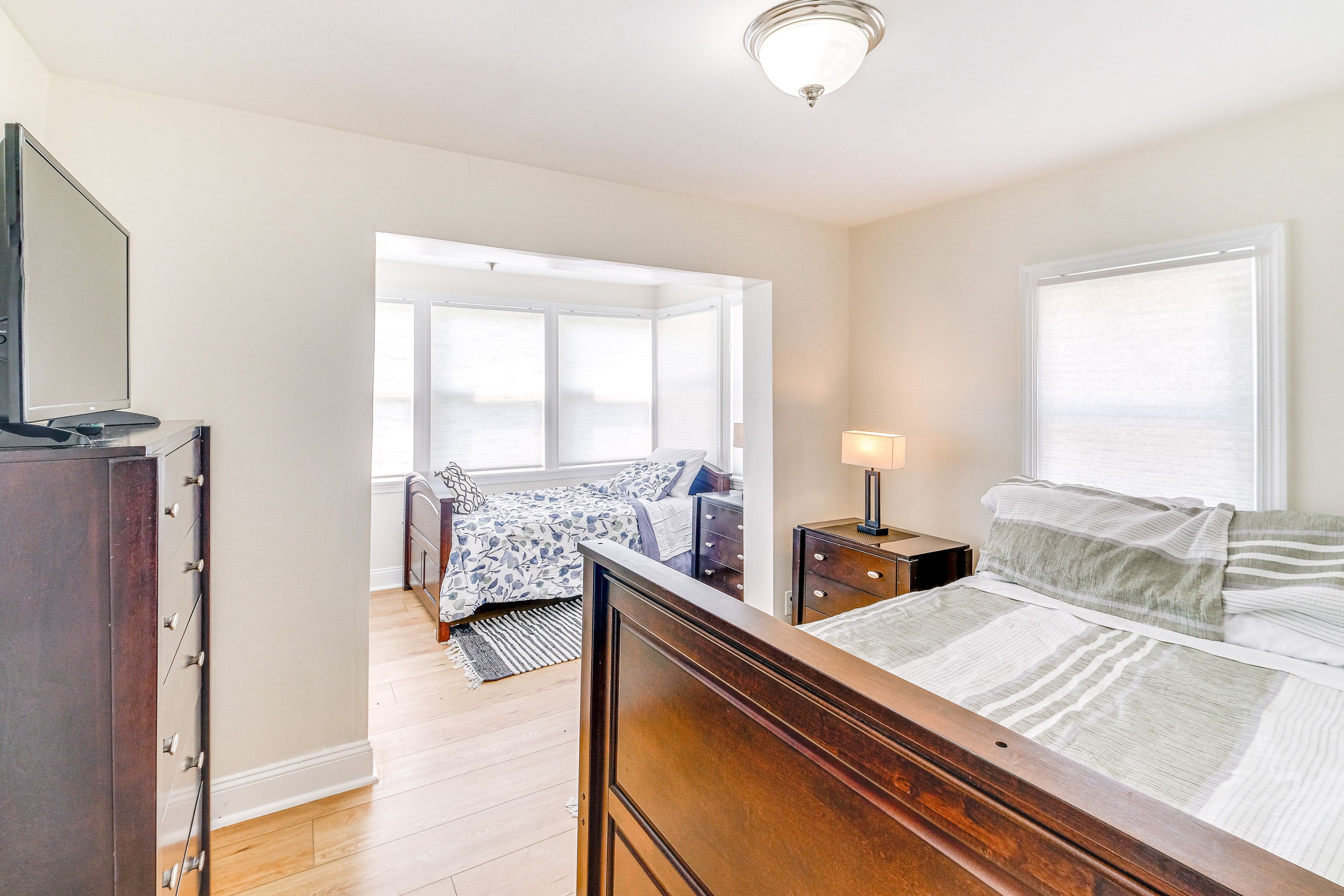 Bedroom 2 | 1st Floor | Full Bed | Twin Bed
