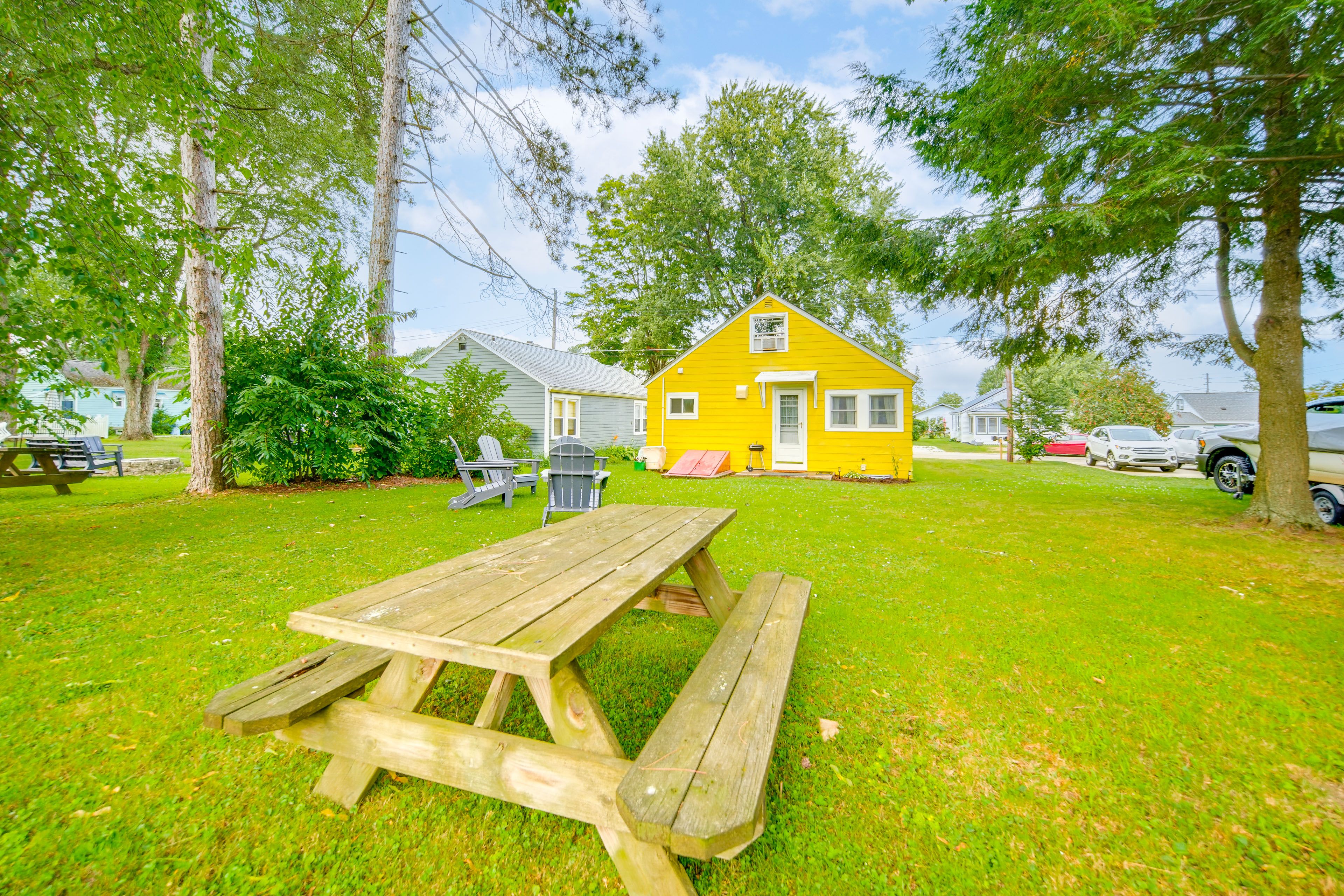 Edinboro Vacation Rental | 3BR | 1BA | 1,100 Sq Ft | 4 Steps Required