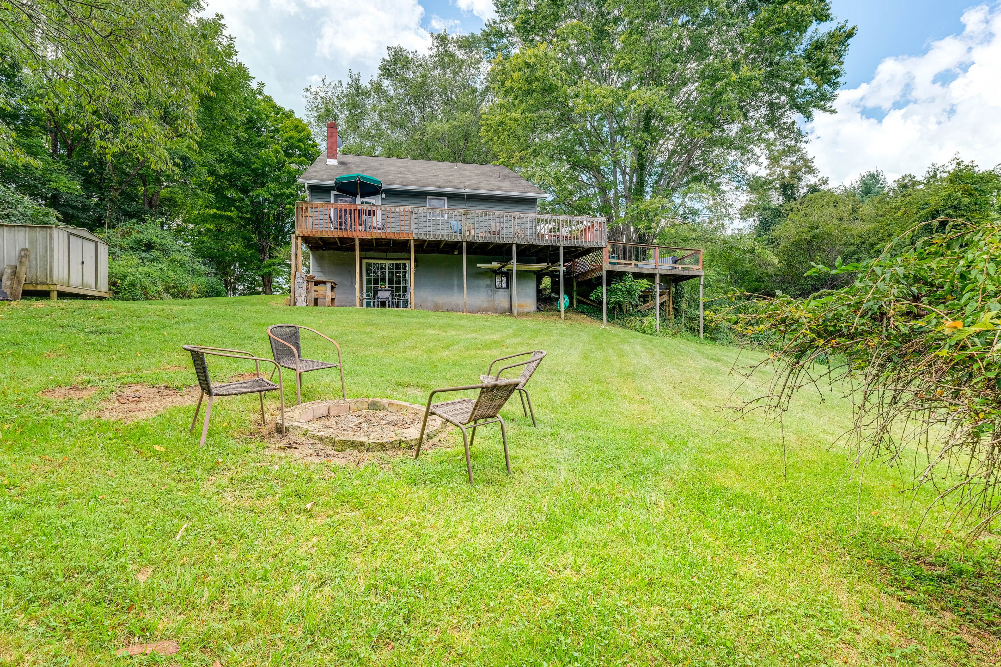 Large Grassy Yard | 3 Mature Maple Trees | Wood-Burning Fire Pit