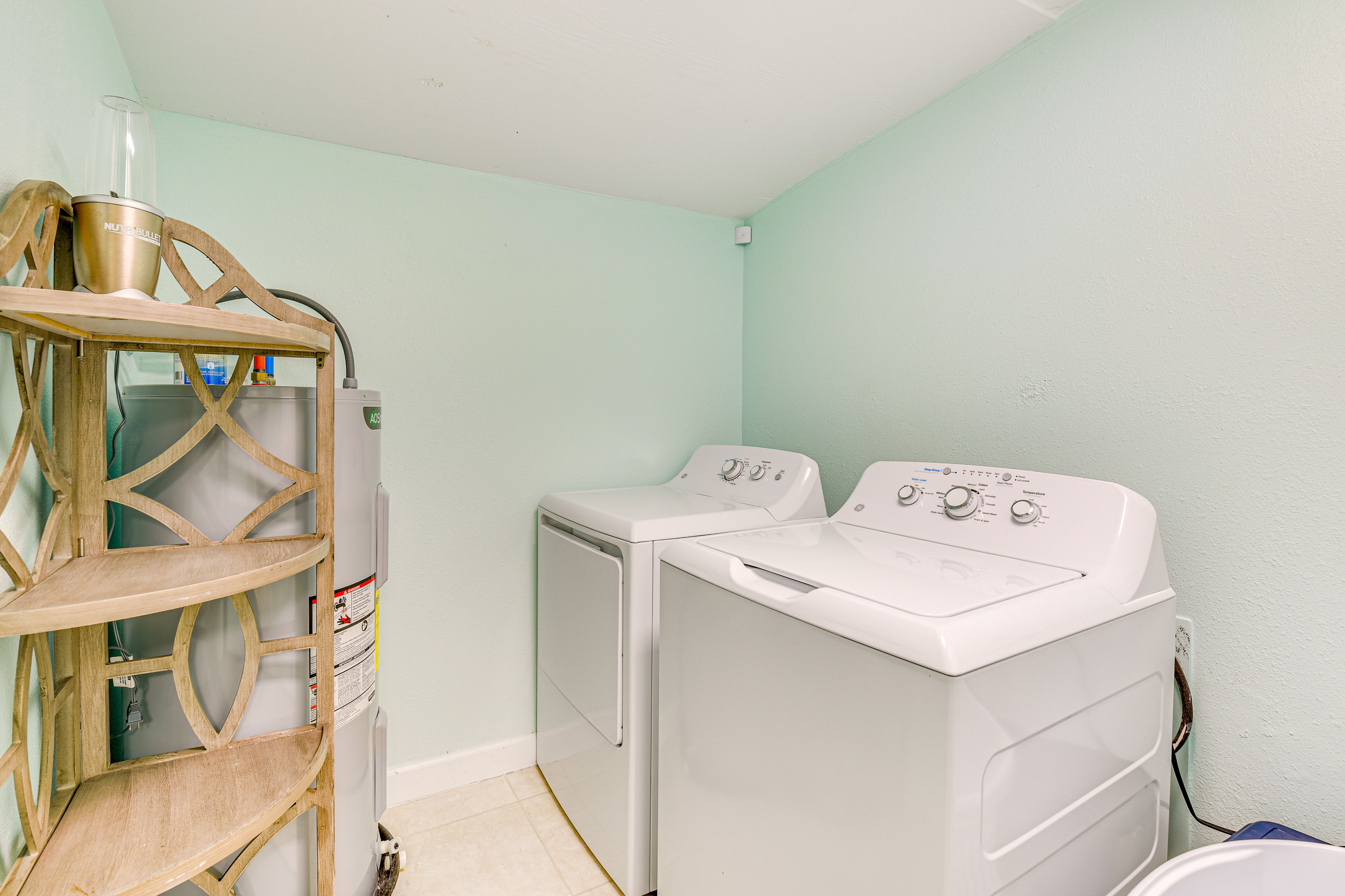 Laundry Area | Washer/Dryer | Laundry Detergent
