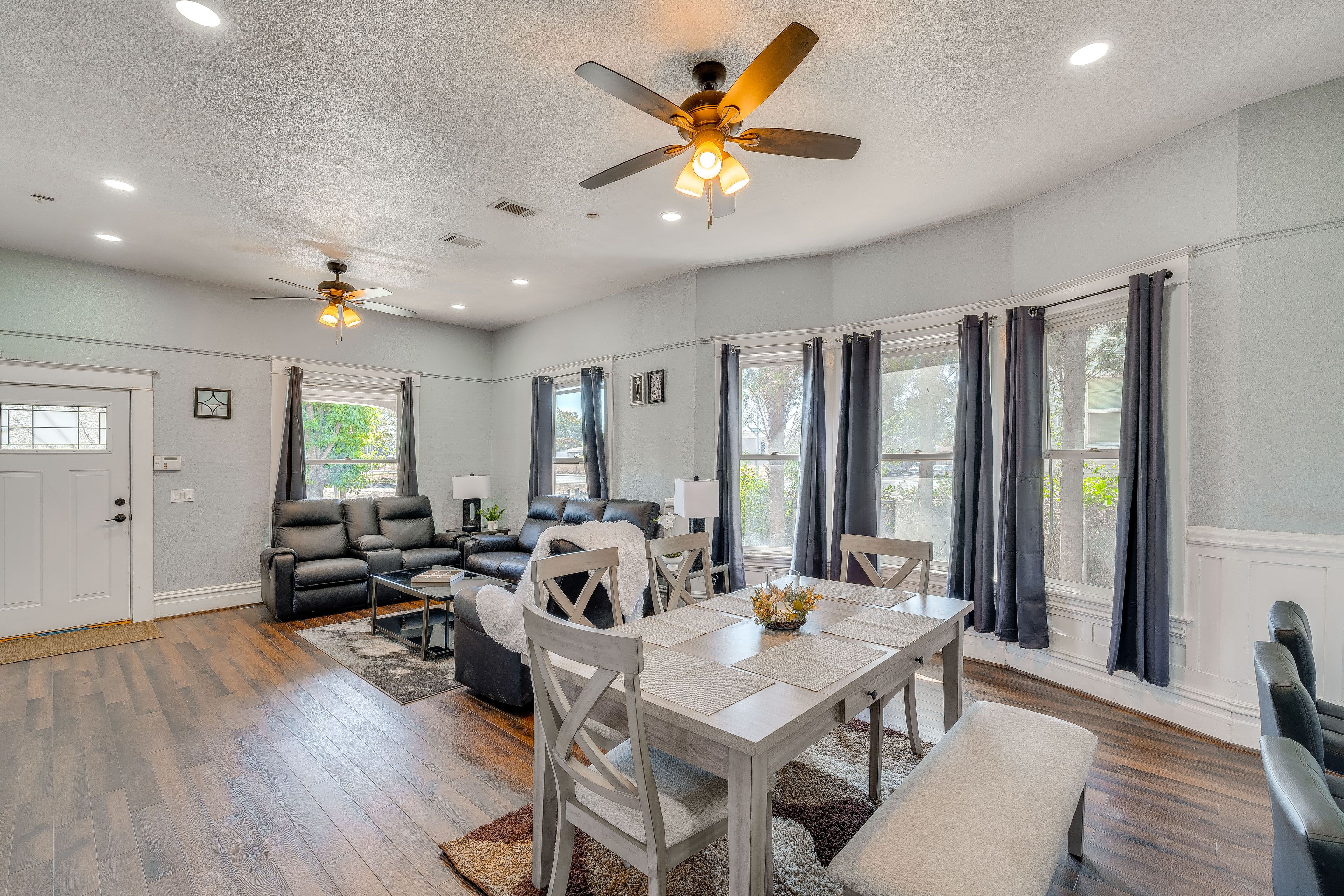 Dining Area | Open Floor Plan