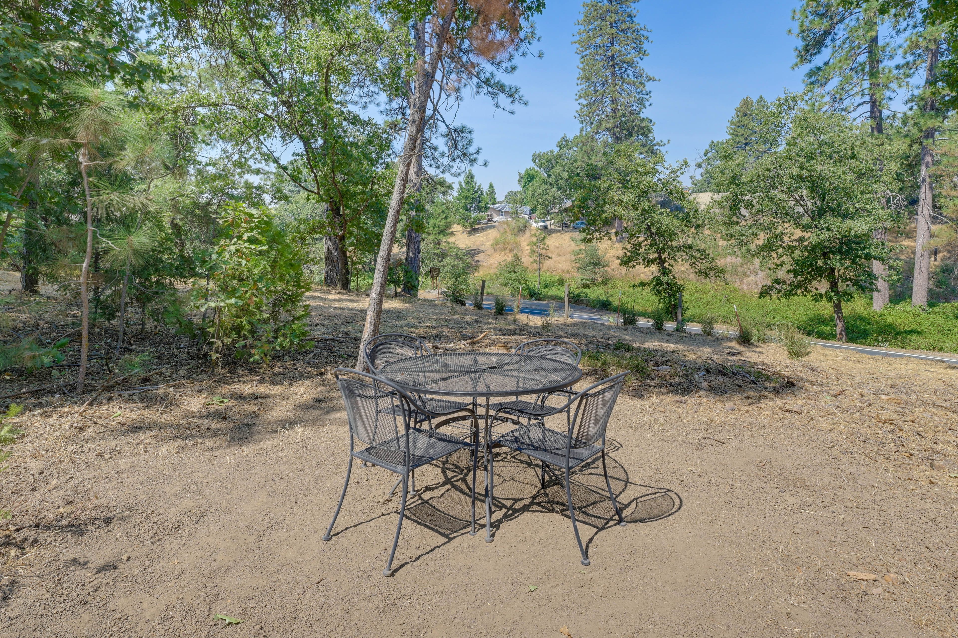 Outdoor Space | Dining Area | Walking Path