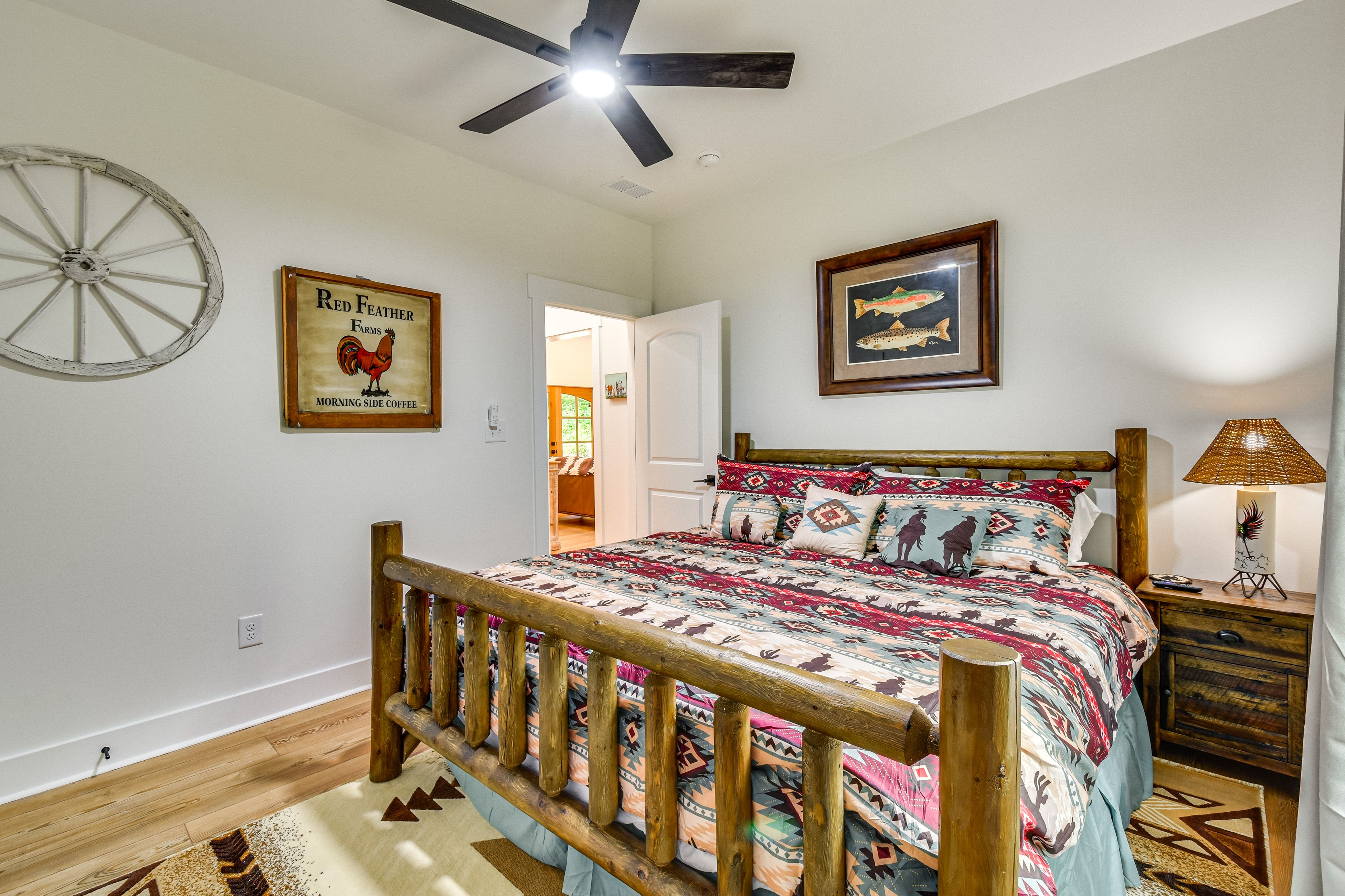 Bedroom 1 | King Bed