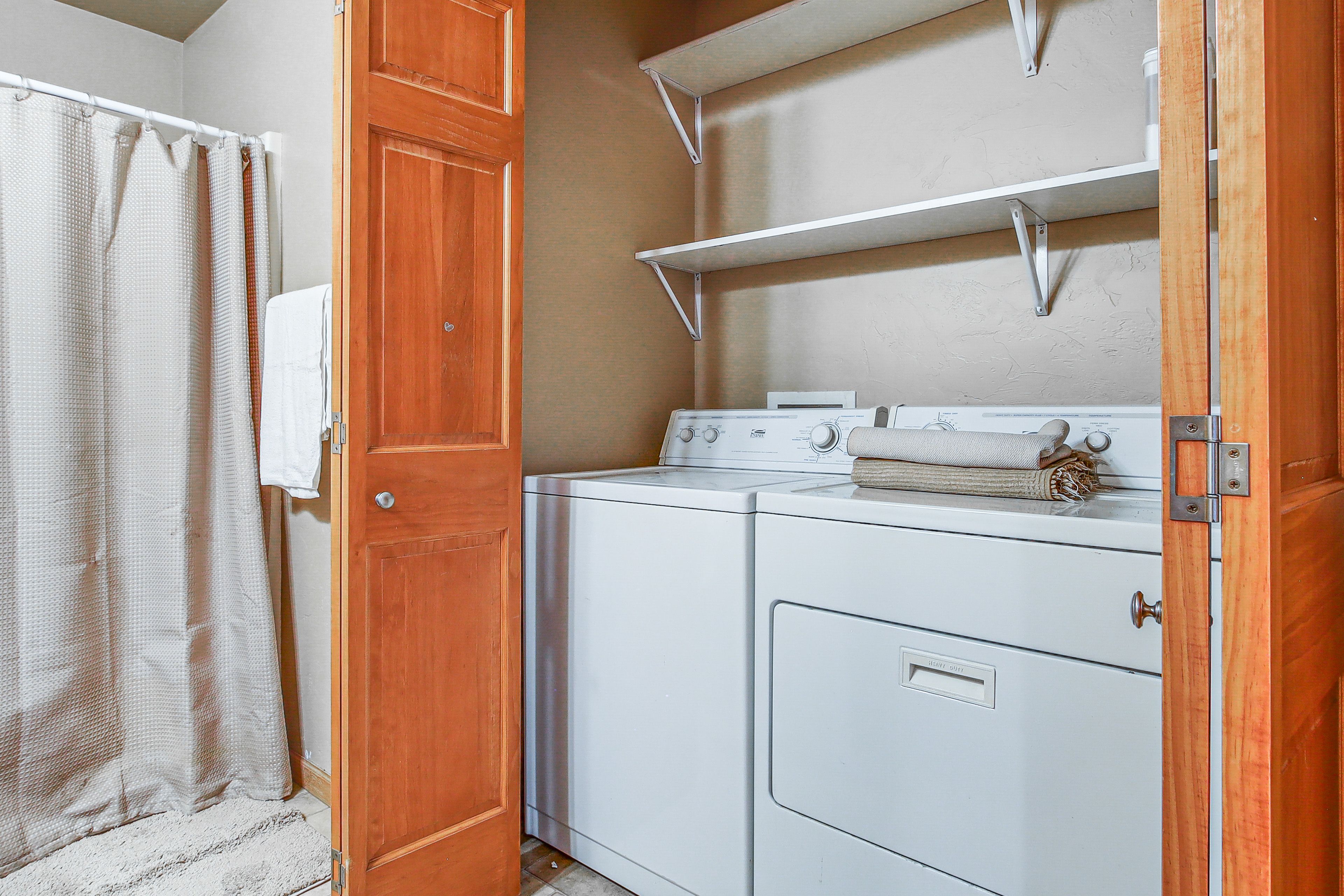 Laundry Area | Washer/Dryer