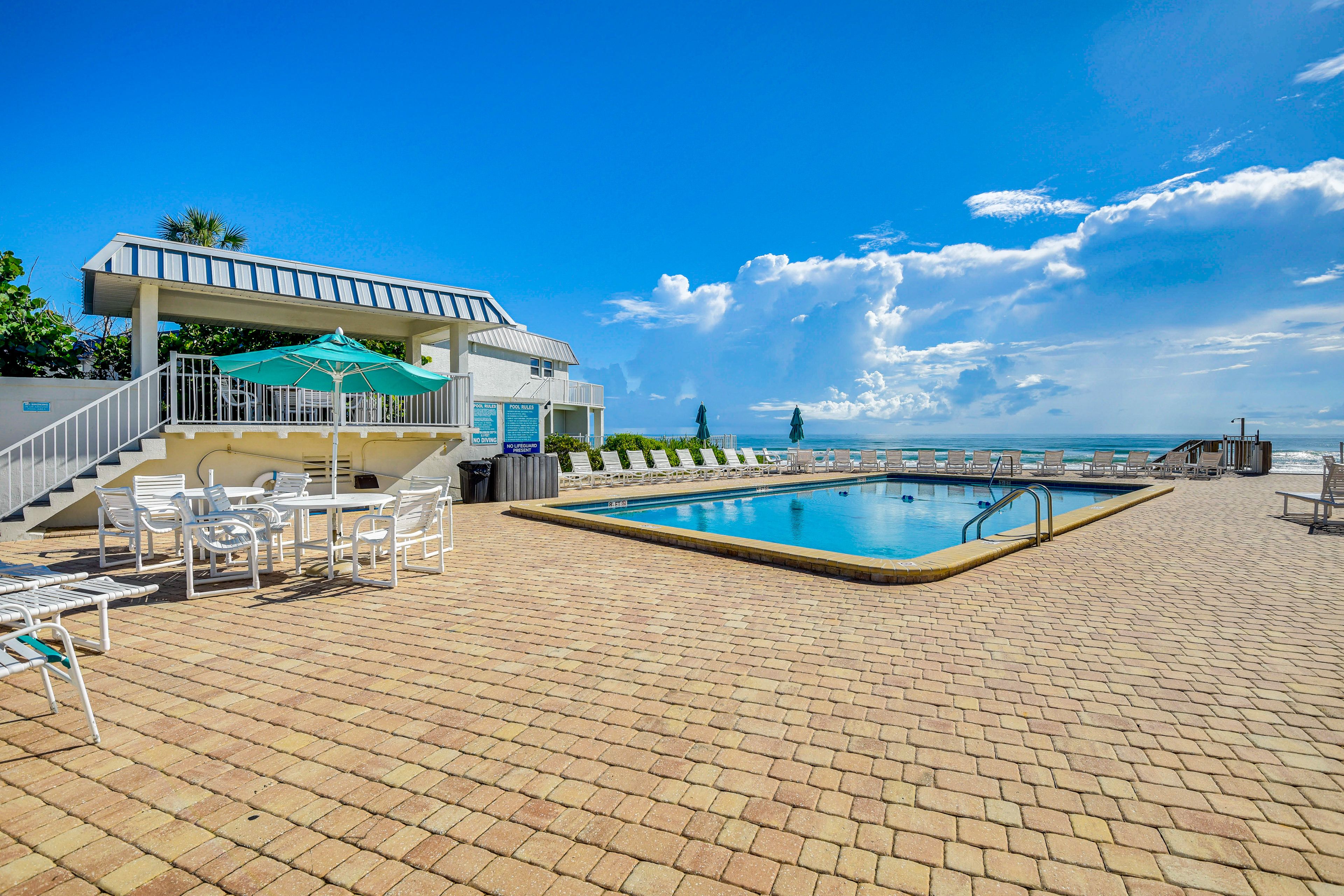 Community Amenities | Beach Access | Tennis Courts