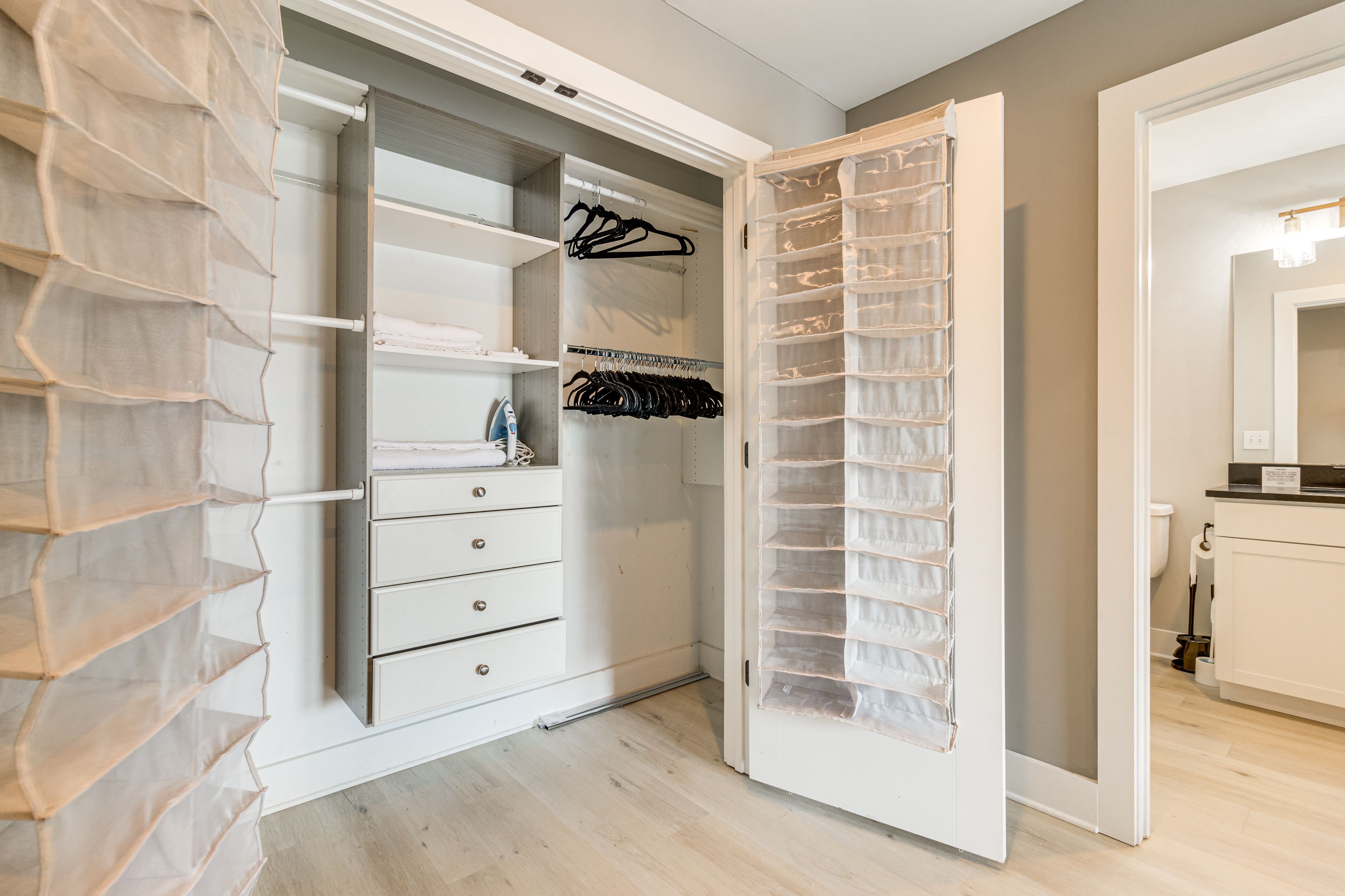 Bedroom 3 | Closet