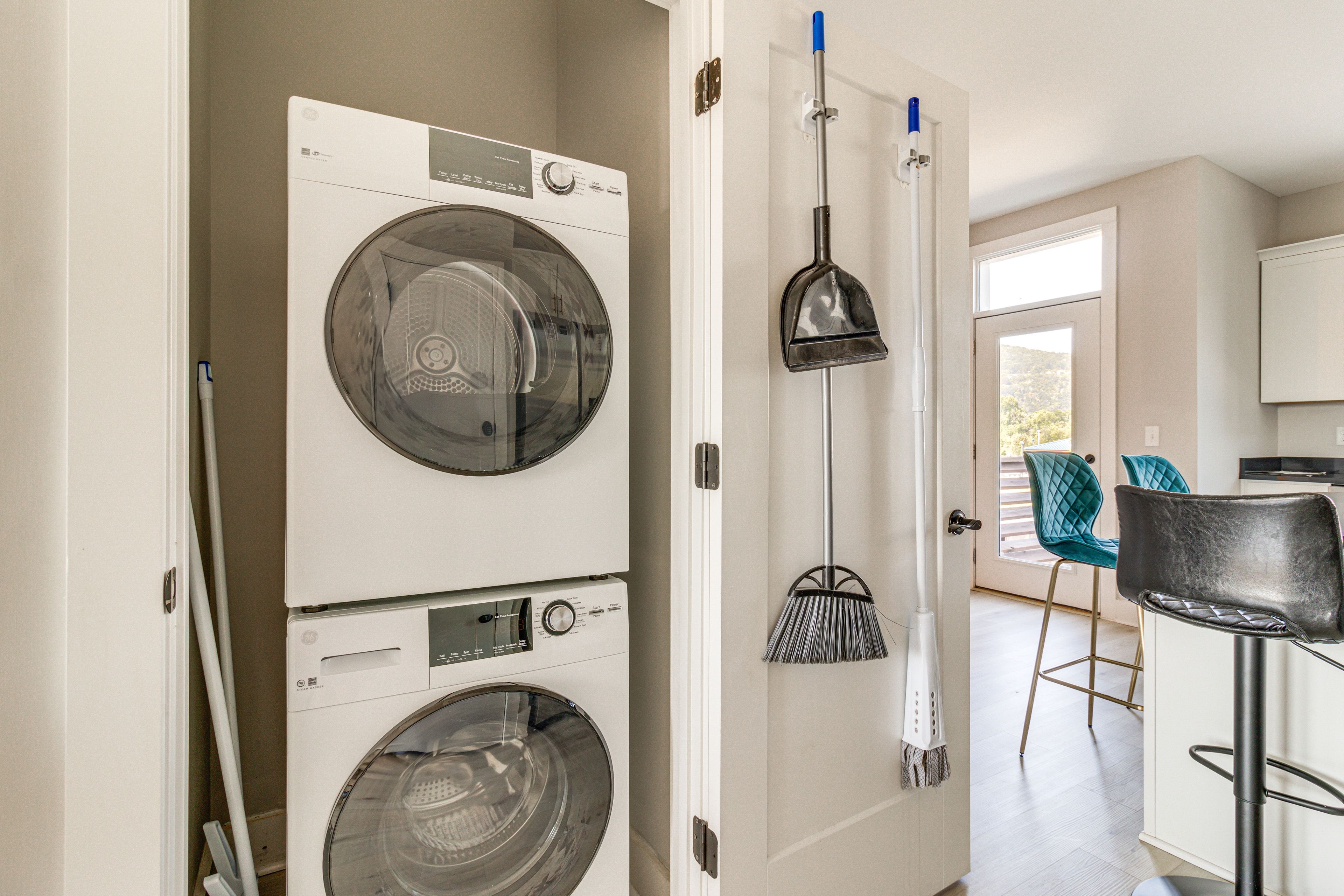 Washer/Dryer | 2nd Floor