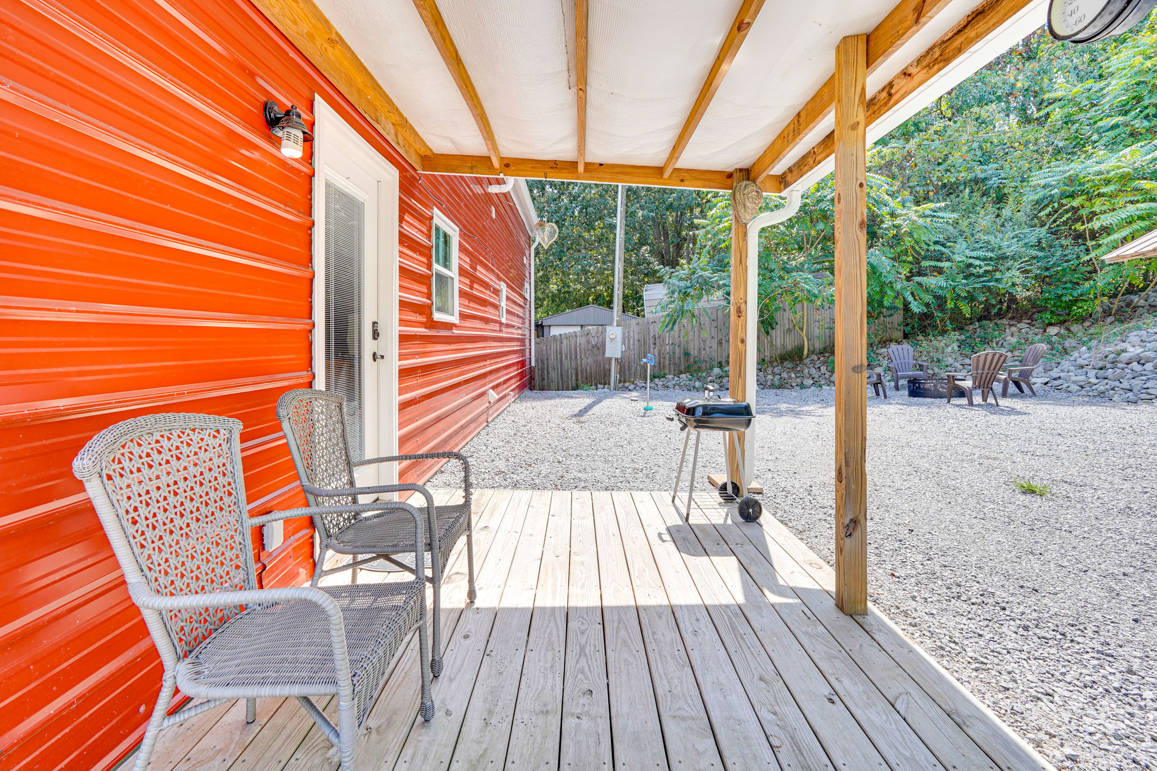 Property Entrance | Charcoal Grill | Wood-Burning Fire Pit