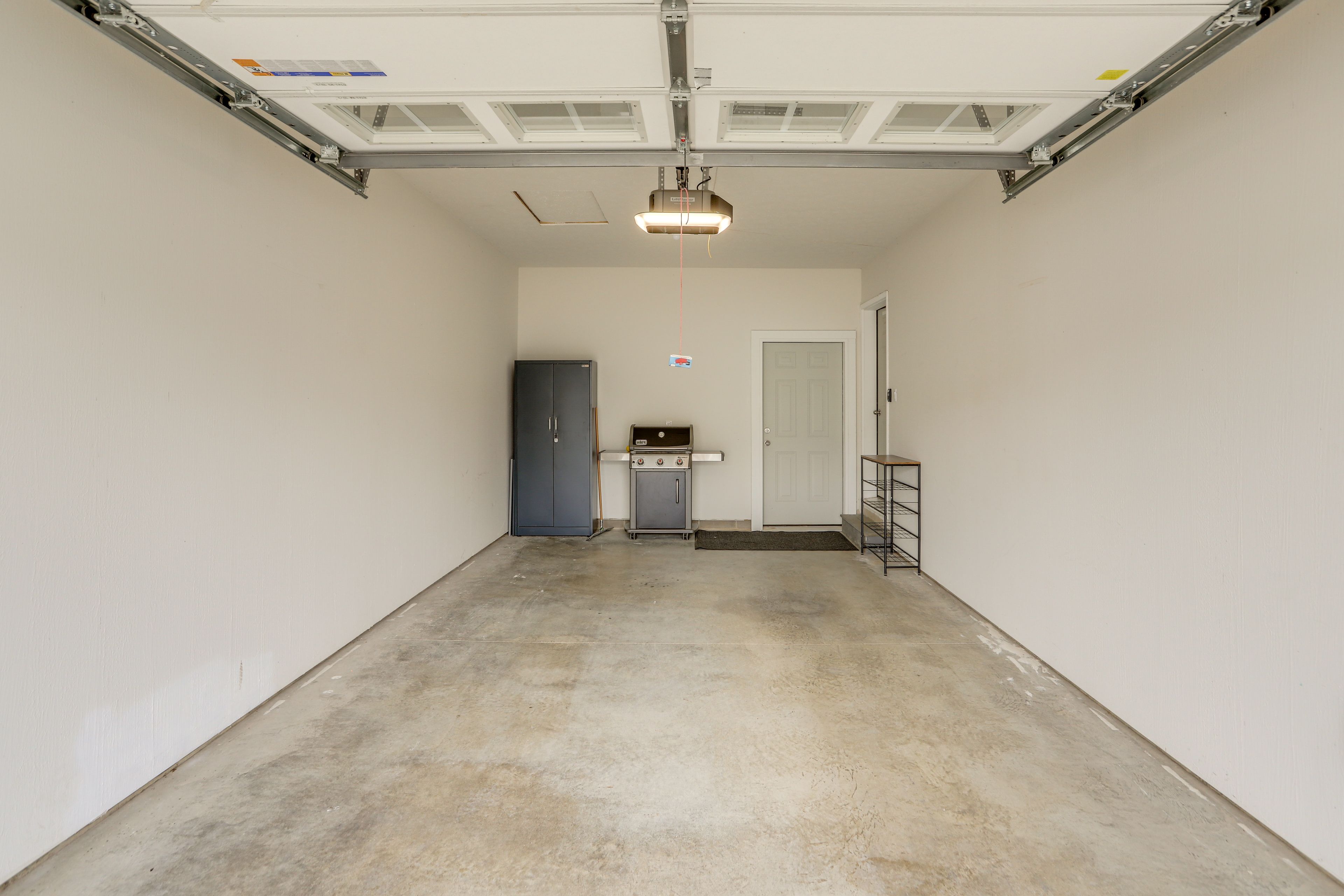 Parking | Garage (1 Vehicle)